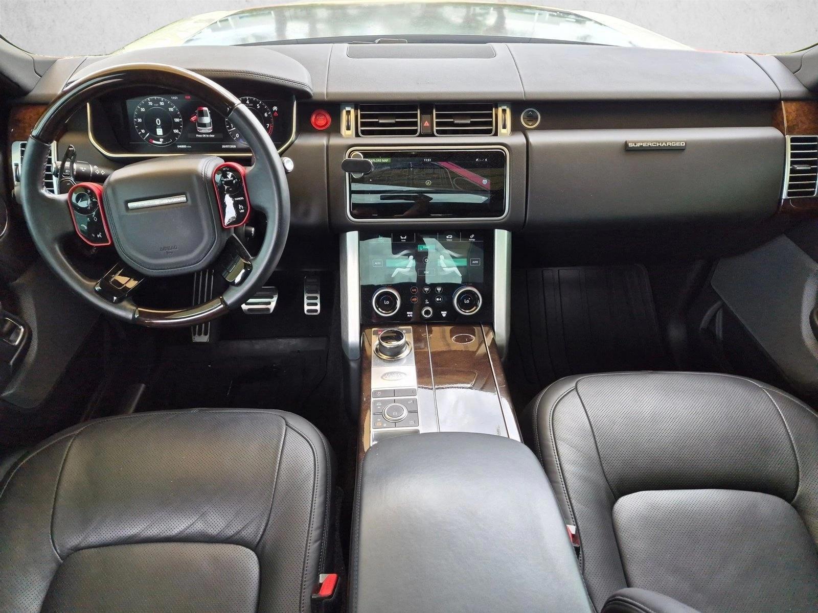 Thumbnail: 2020 Land Rover Range Rover - 3