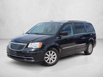 2013 Chrysler Town & Country Touring -
                  Westlake, OH