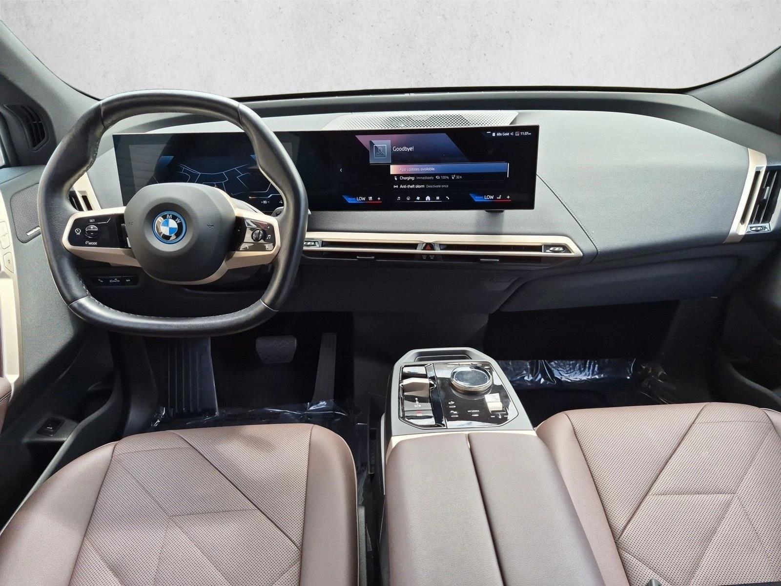 Thumbnail: 2024 BMW iX - 3