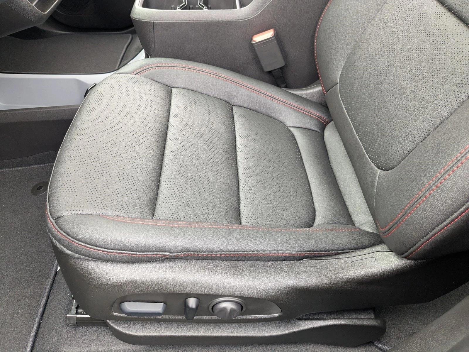 Thumbnail: 2027 Chevrolet Bolt EV - 5