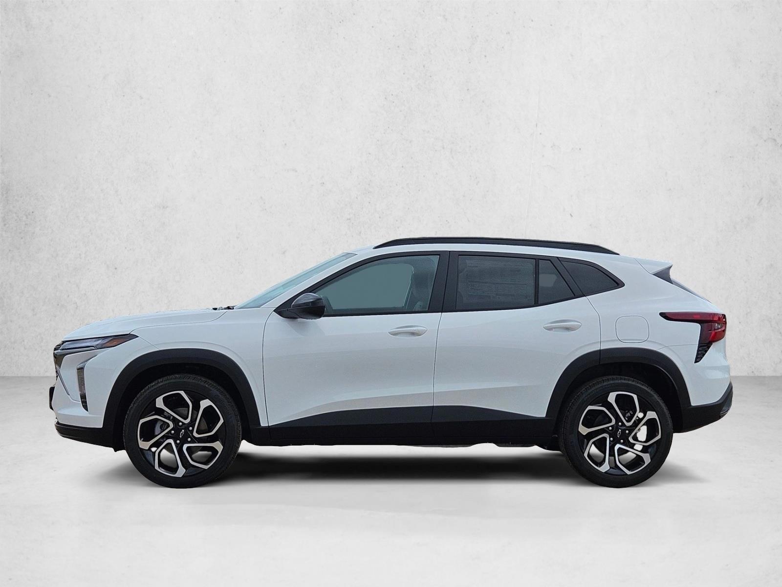 Thumbnail: 2026 Chevrolet Trax - 2