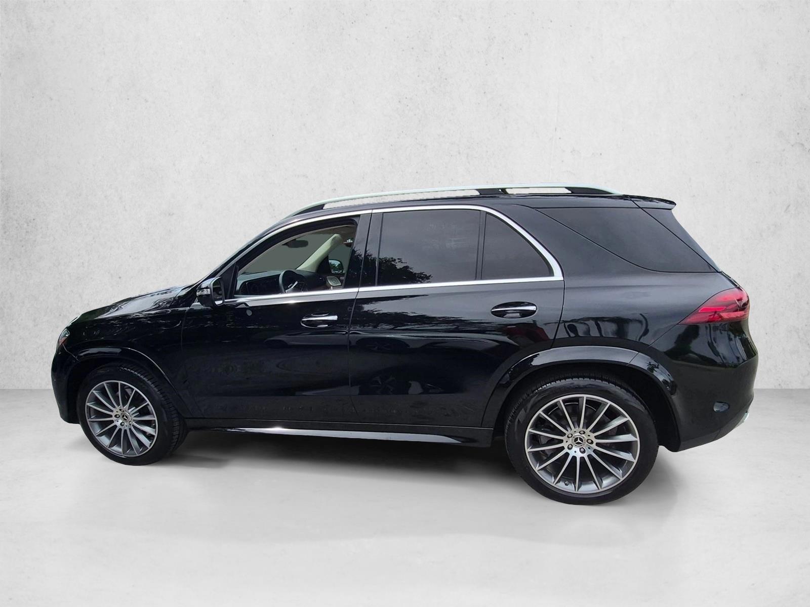 Thumbnail: 2024 Mercedes-Benz GLE - 2