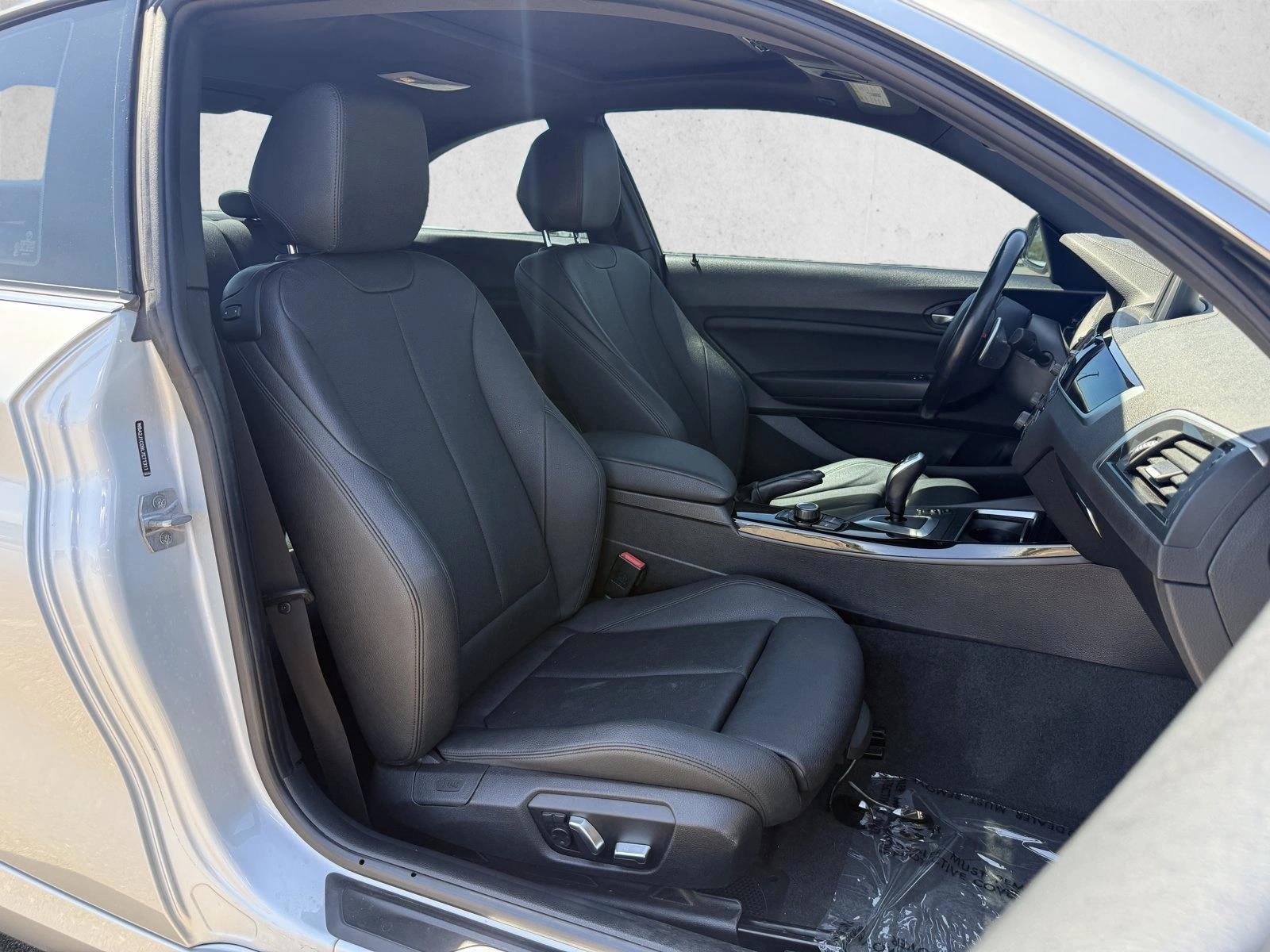 2020 BMW 2 Series 230i - Photo 10