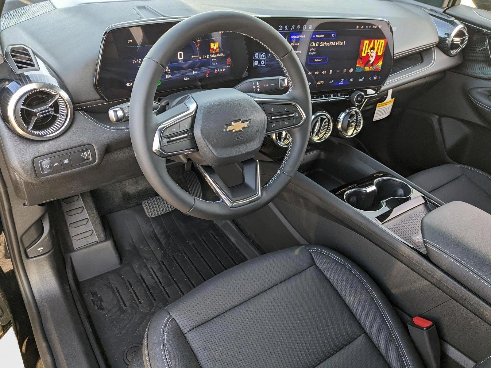 Thumbnail: 2025 Chevrolet Blazer EV - 3