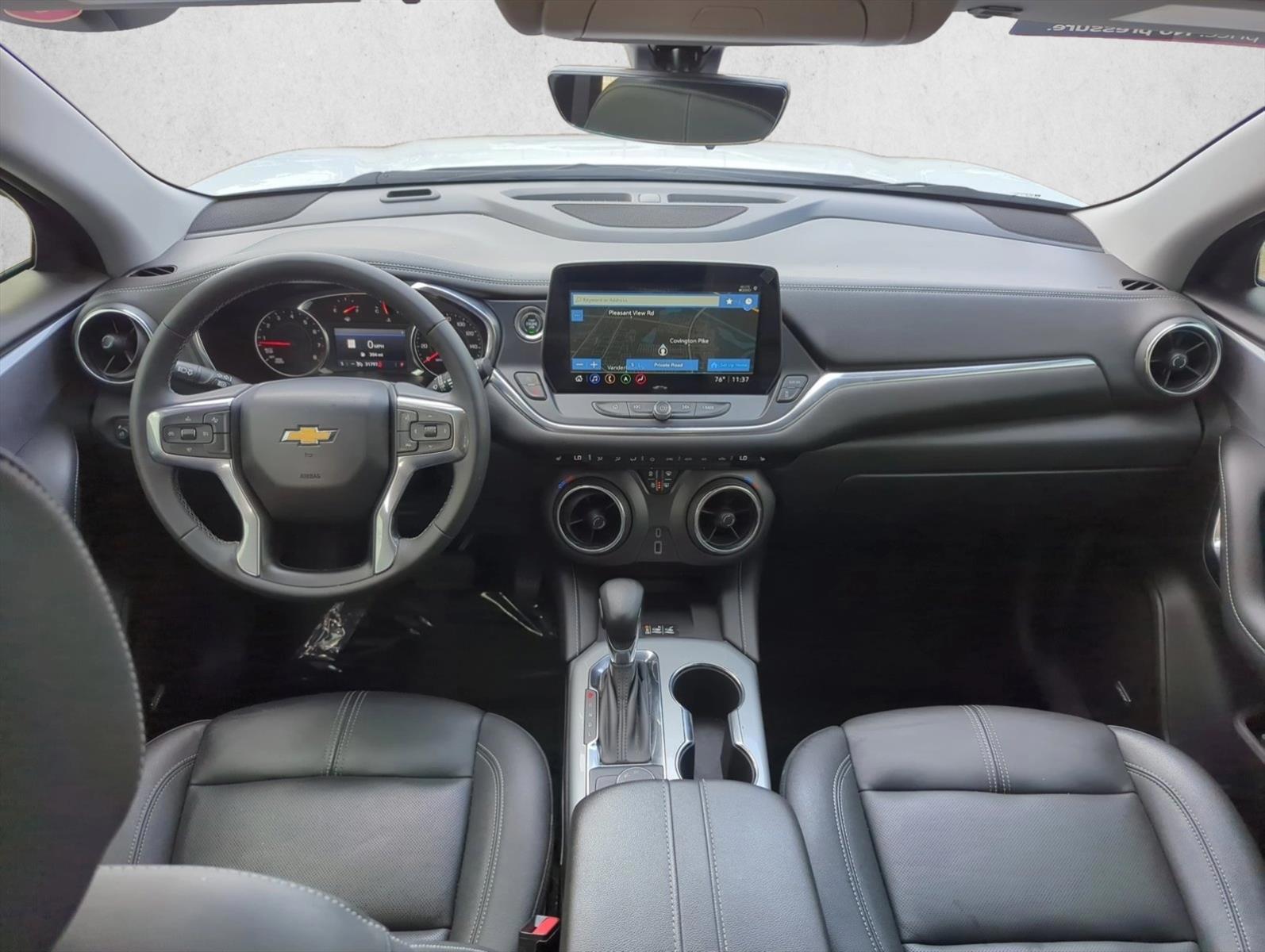 Thumbnail: 2023 Chevrolet Blazer - 2