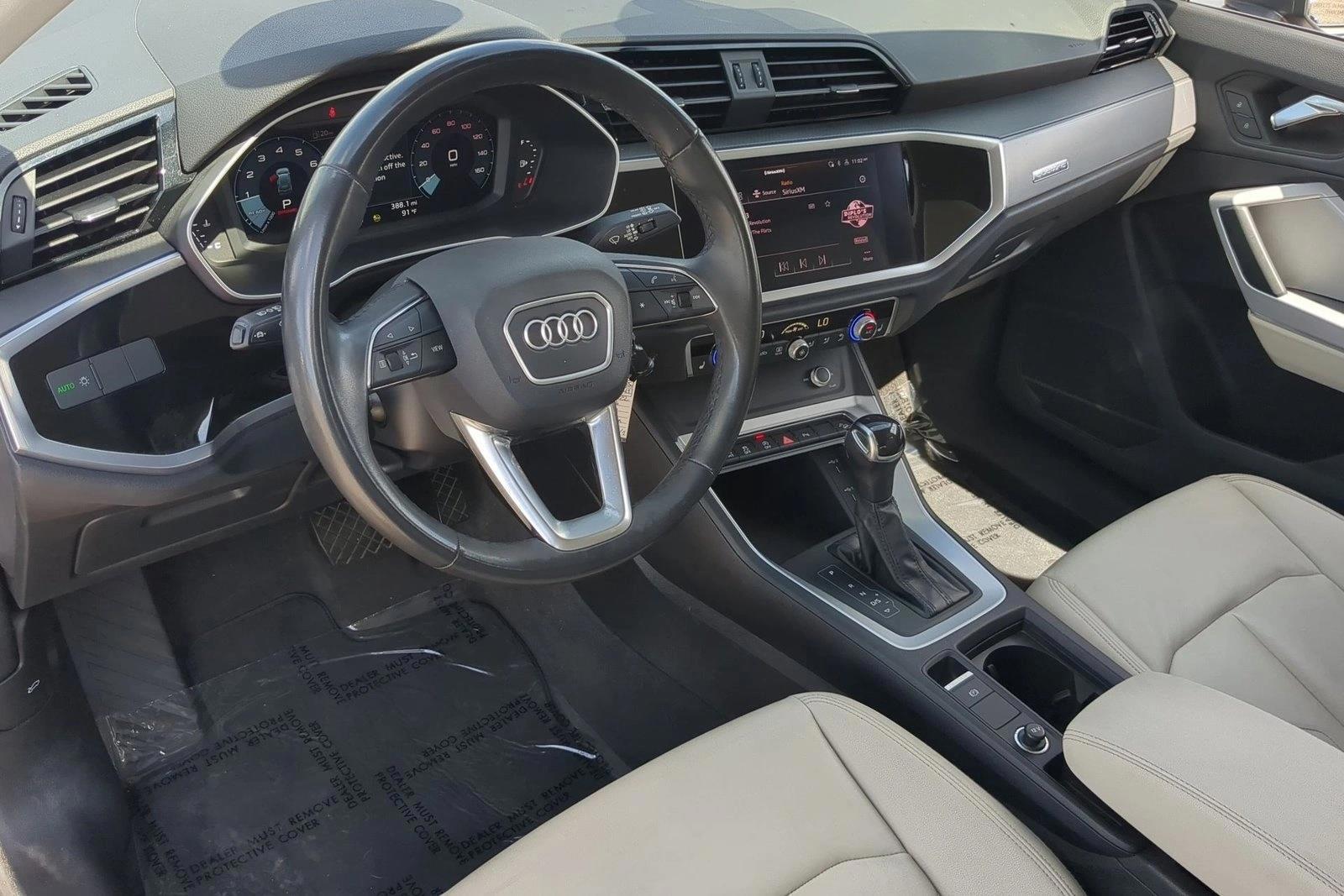 Thumbnail: 2022 Audi Q3 - 3