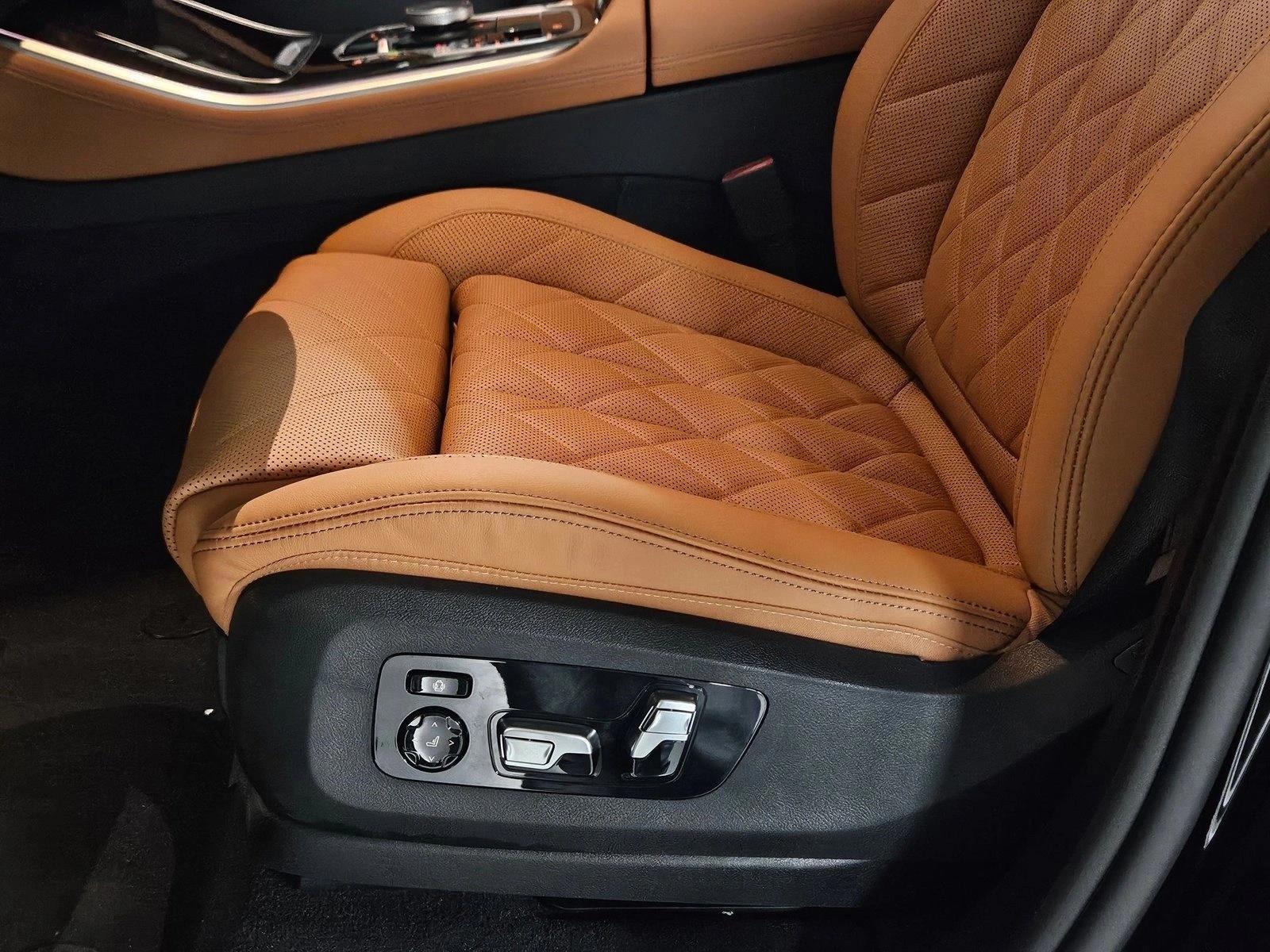 Thumbnail: 2026 BMW X5 - 5