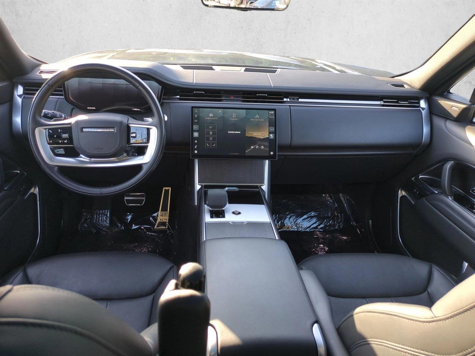 Thumbnail: 2025 Land Rover Range Rover - 3
