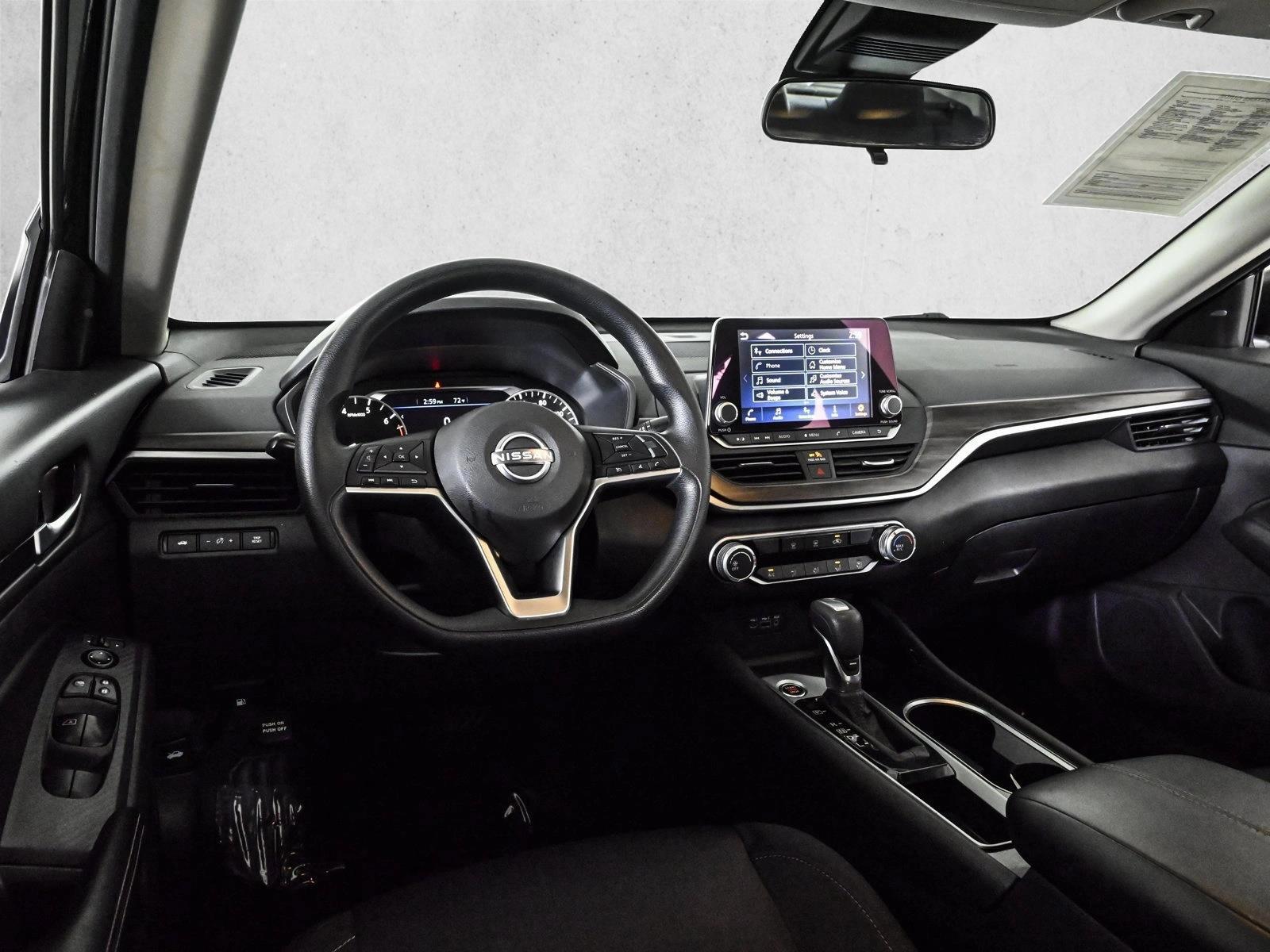Thumbnail: 2024 Nissan Altima - 3