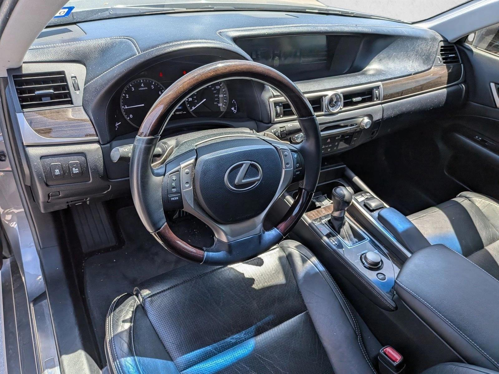 Thumbnail: 2013 Lexus GS - 3