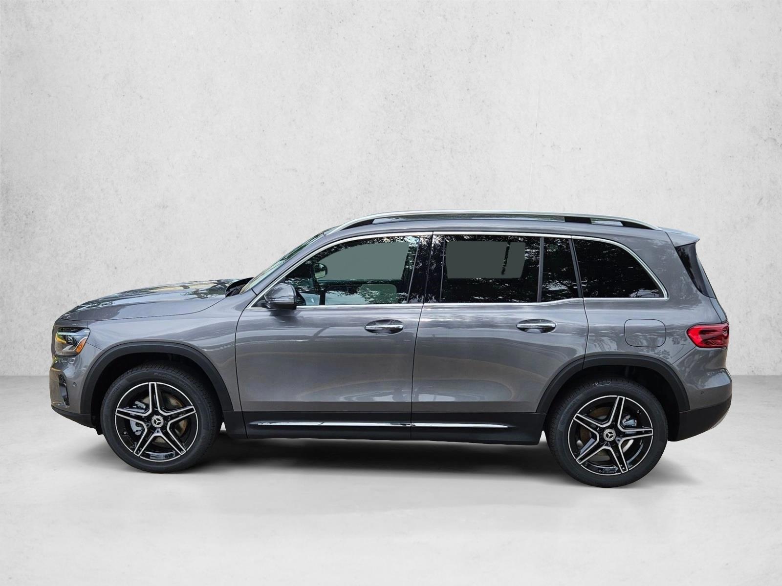Thumbnail: 2026 Mercedes-Benz GLB - 2