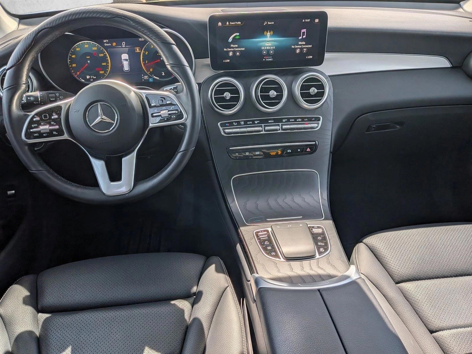 Thumbnail: 2022 Mercedes-Benz GLC - 3