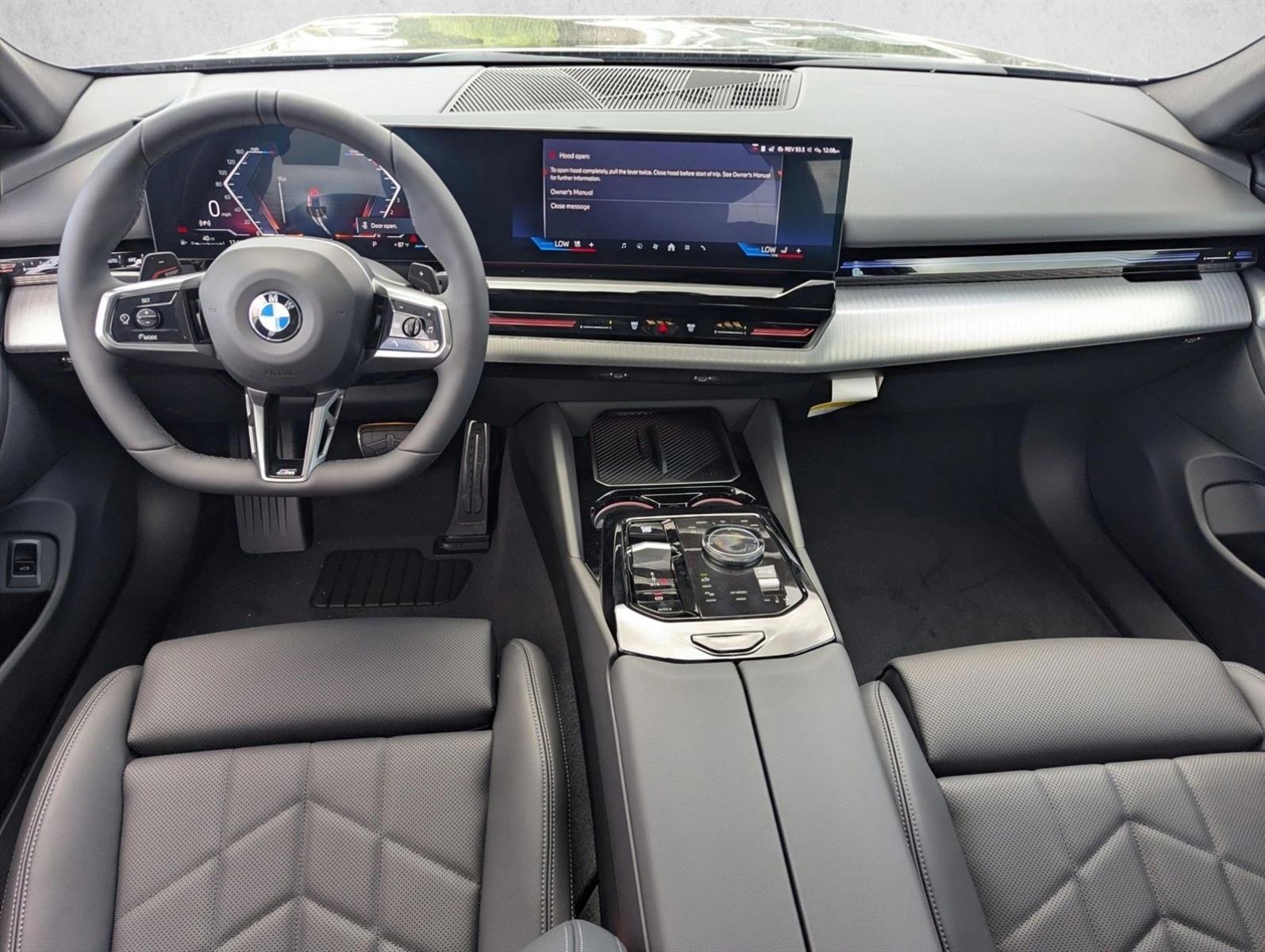 Thumbnail: 2026 BMW 5 Series - 3