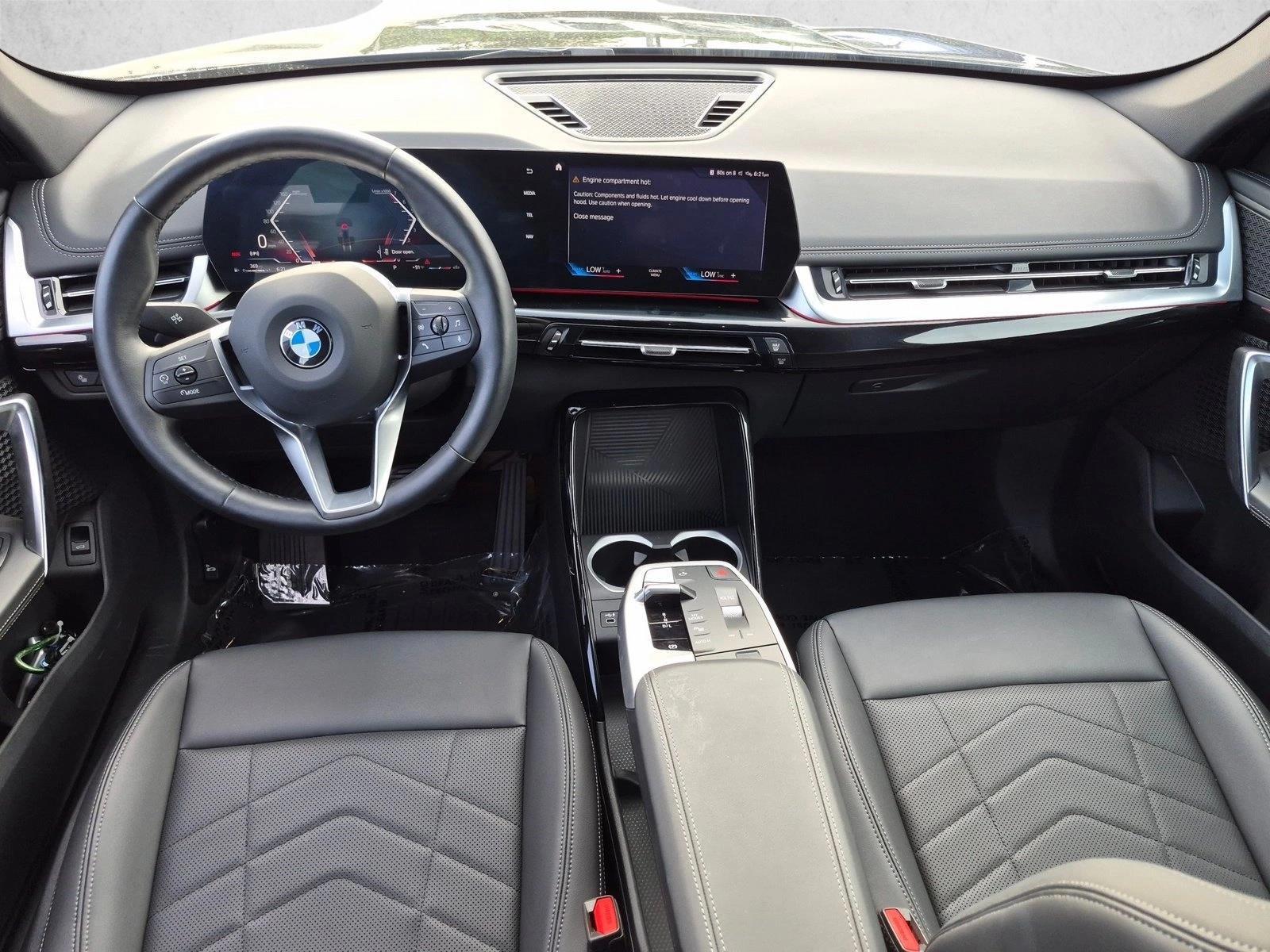 Thumbnail: 2023 BMW X1 - 3