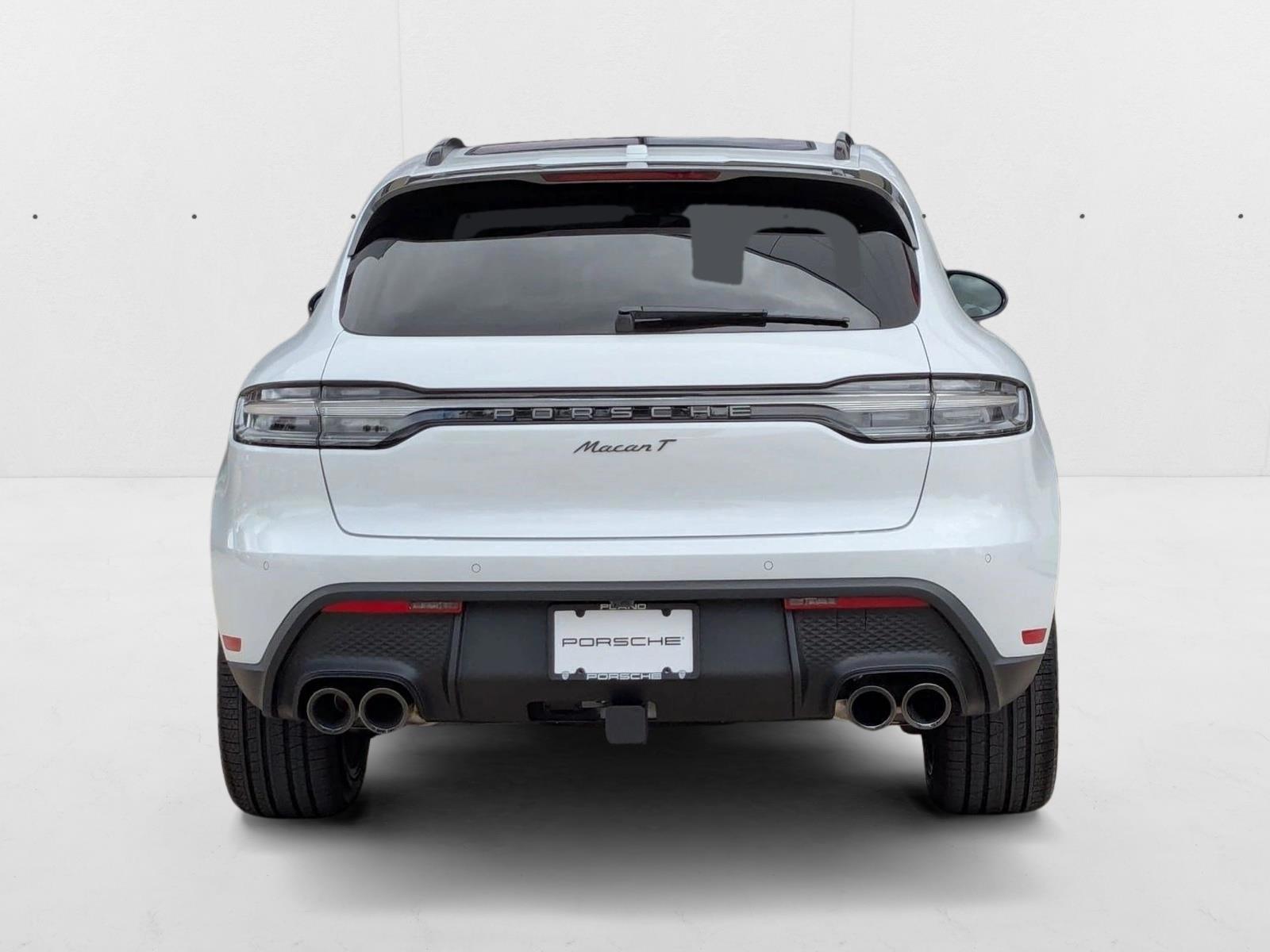 2026 Porsche Macan T - Photo 10