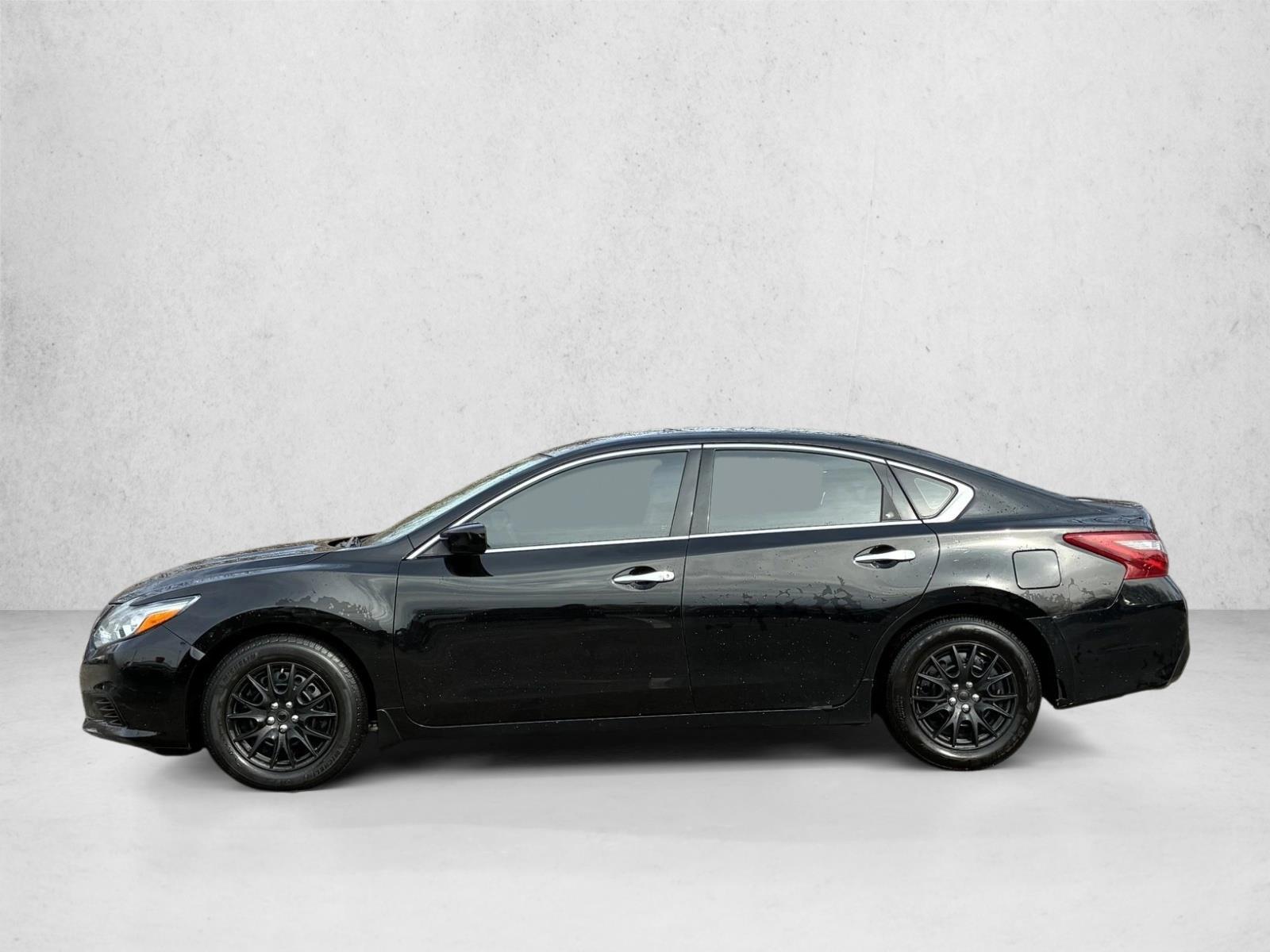 Thumbnail: 2018 Nissan Altima - 2