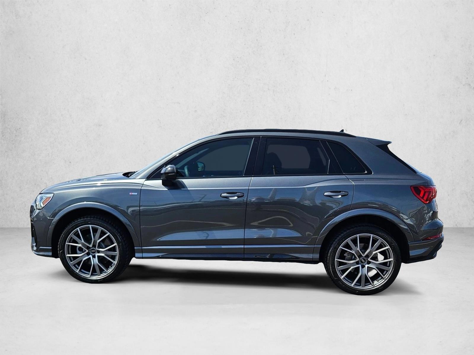 Thumbnail: 2025 Audi Q3 - 2