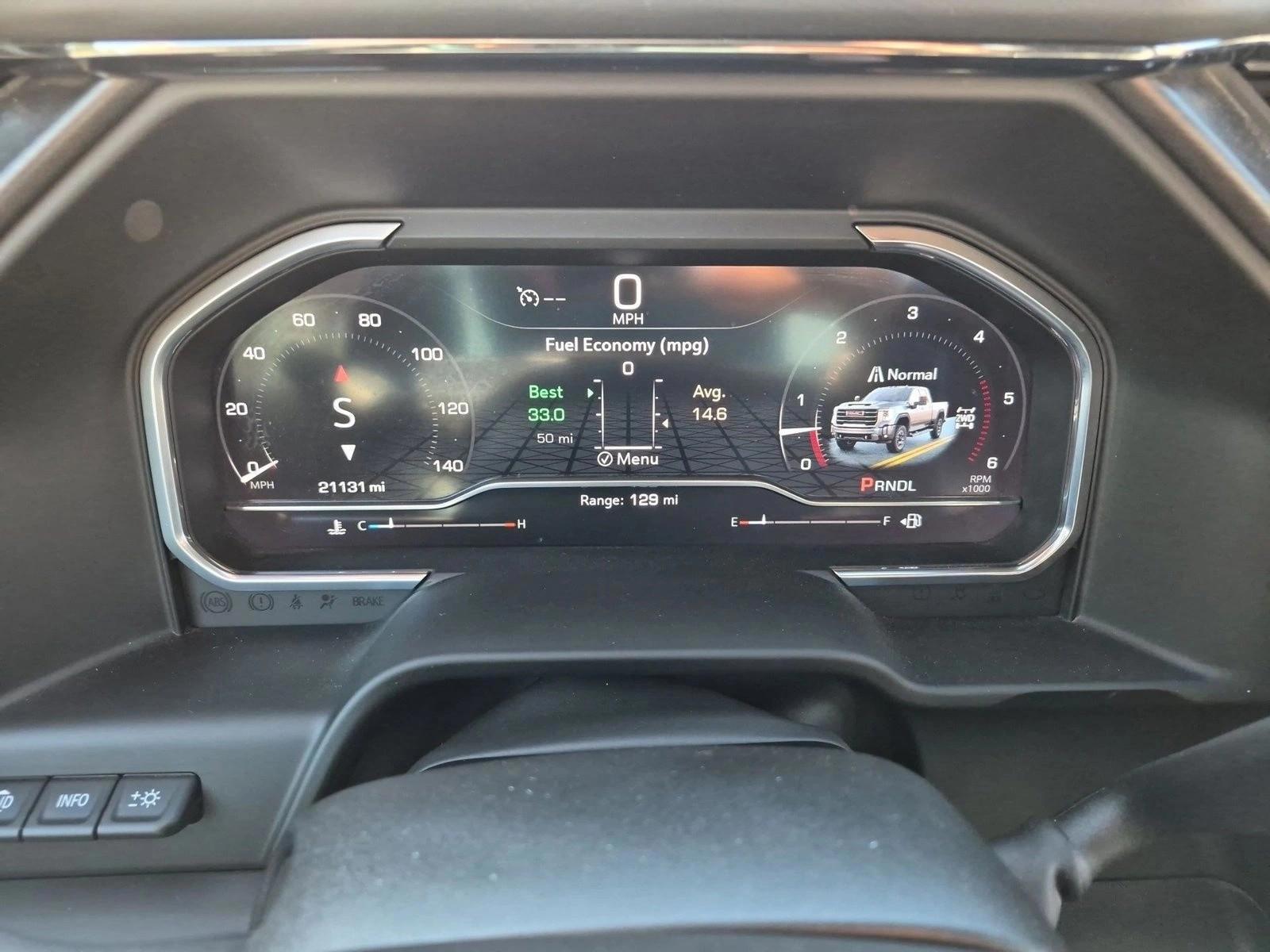 2024 GMC Sierra 2500HD AT4 - Photo 10