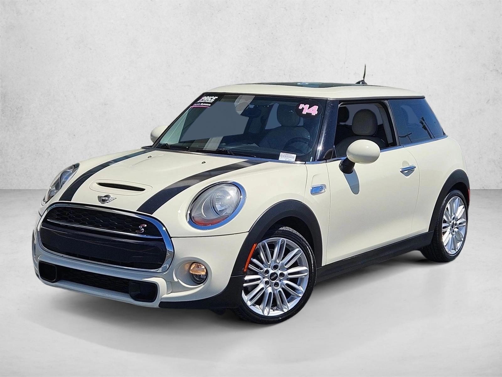 Thumbnail: 2014 MINI Cooper Hardtop - 1