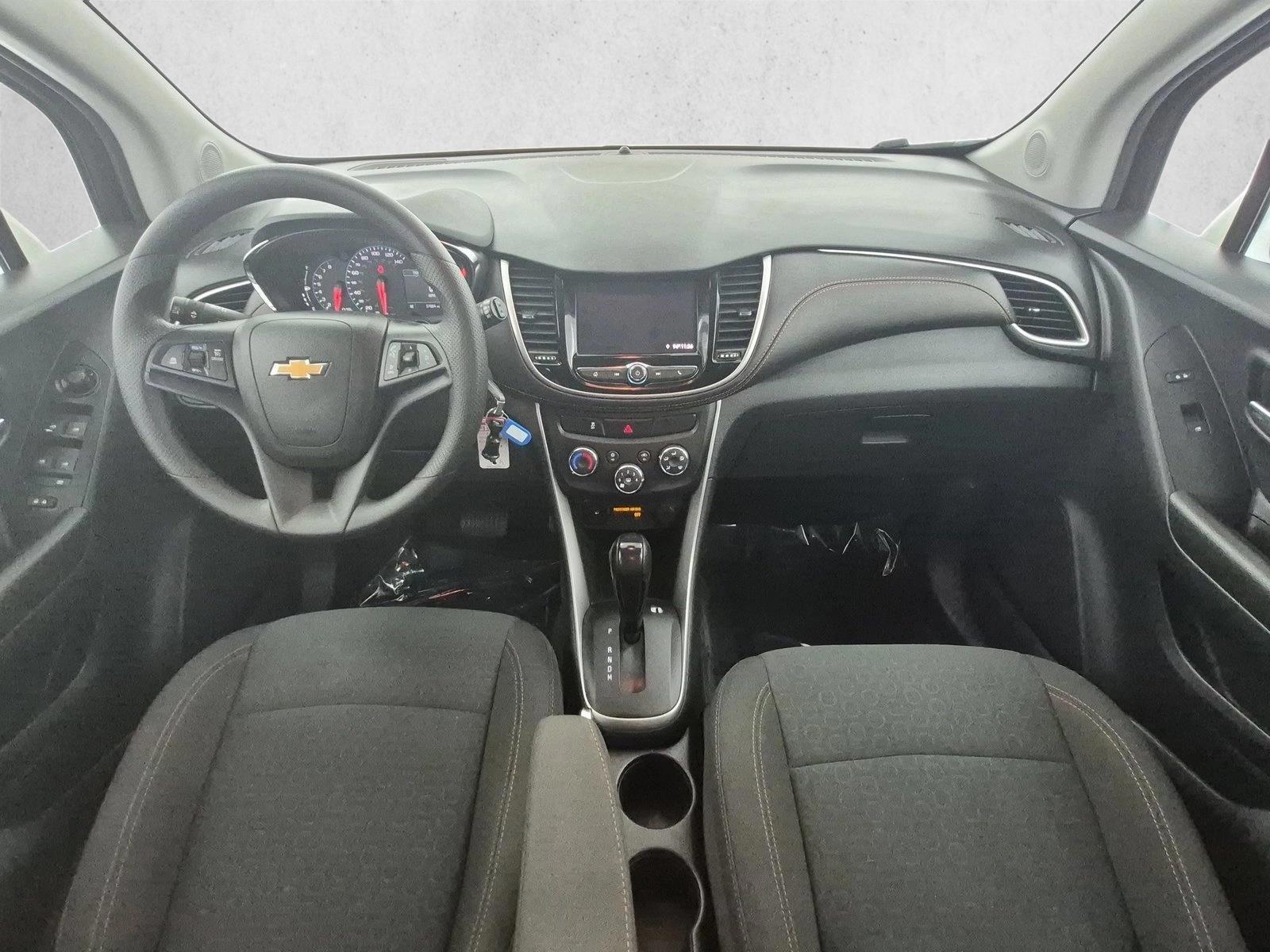 Thumbnail: 2022 Chevrolet Trax - 4