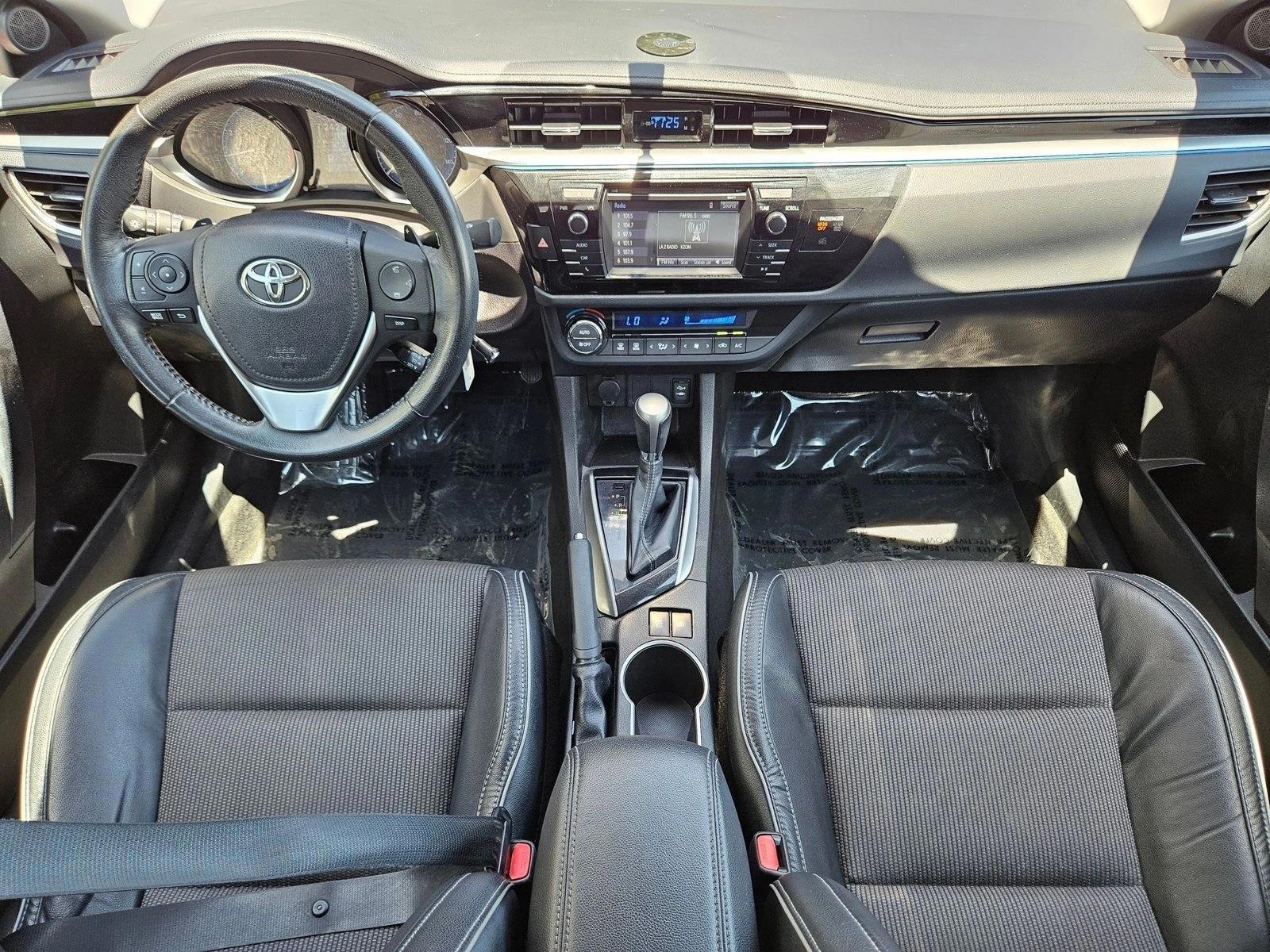 Thumbnail: 2016 Toyota Corolla - 4