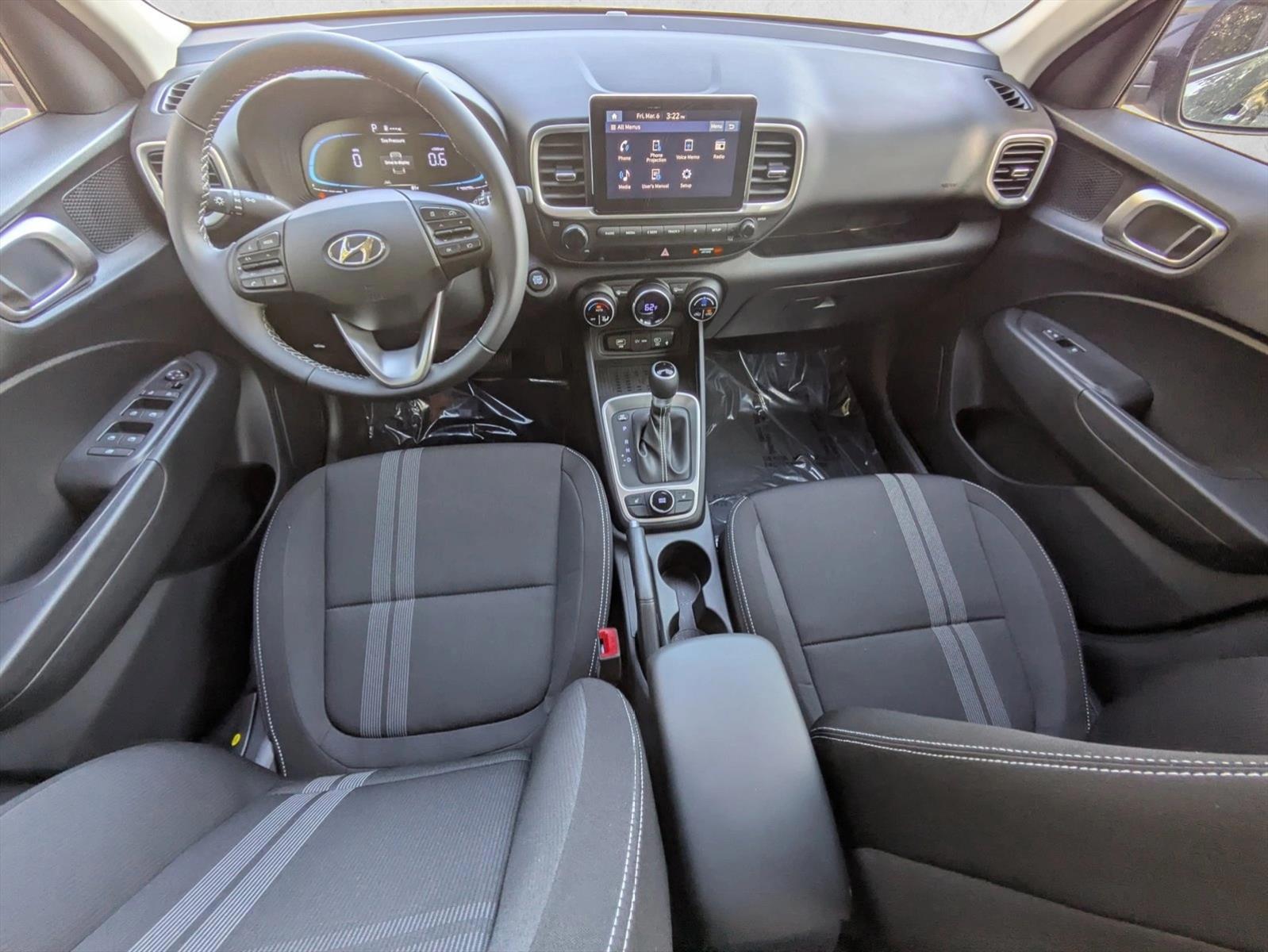 Thumbnail: 2026 Hyundai Venue - 3