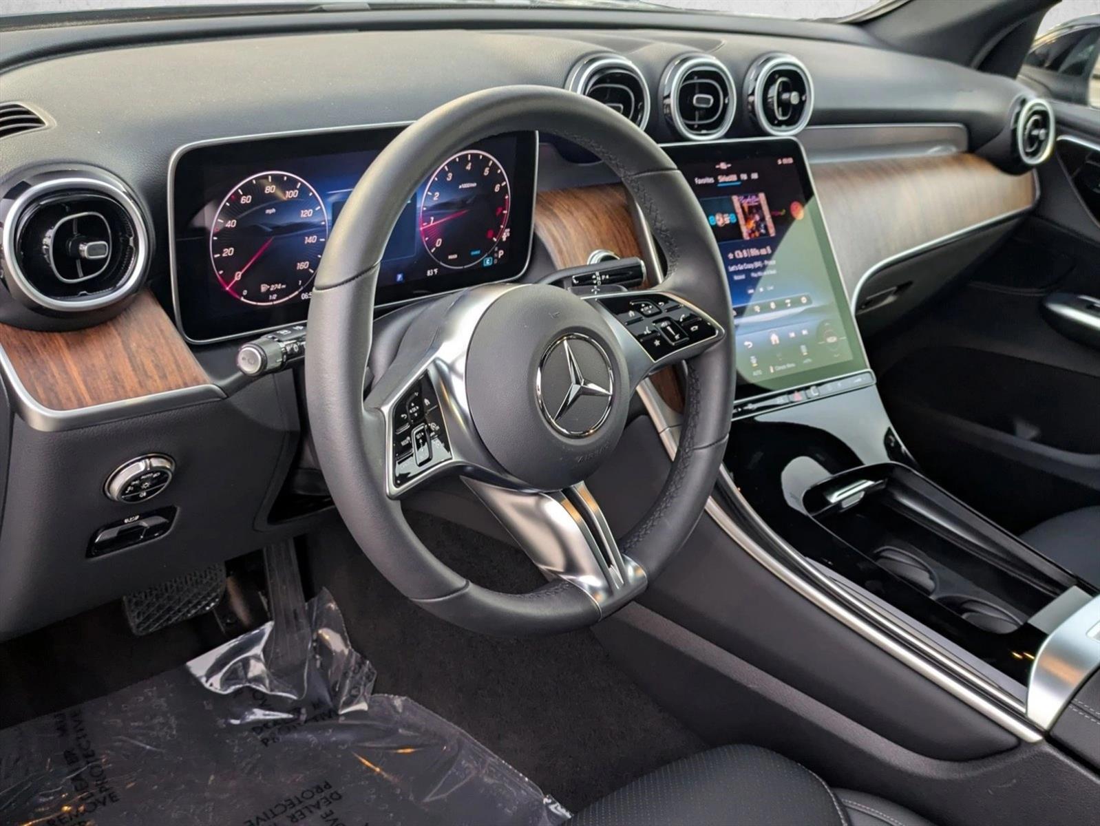 Thumbnail: 2026 Mercedes-Benz GLC - 3