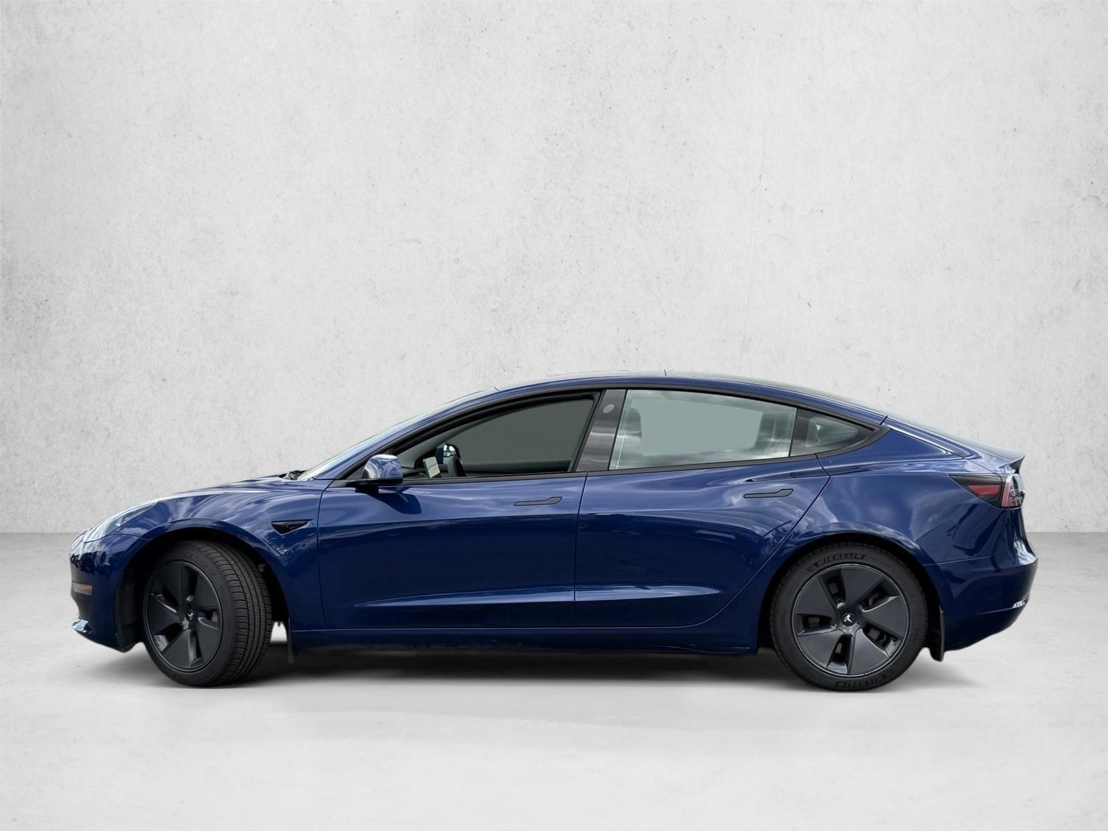 Thumbnail: 2022 Tesla Model 3 - 2