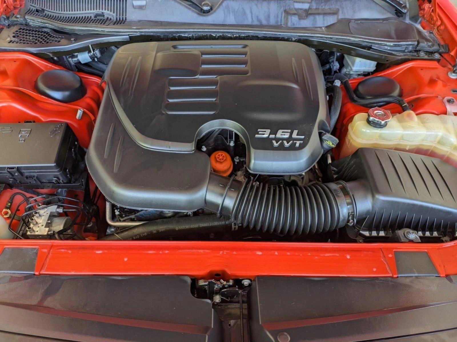 2021 Dodge Challenger SXT - Photo 18