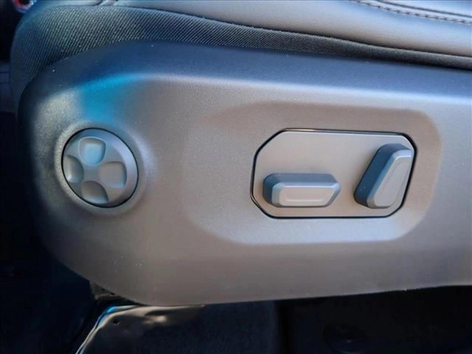 Thumbnail: 2026 Jeep Wrangler - 3