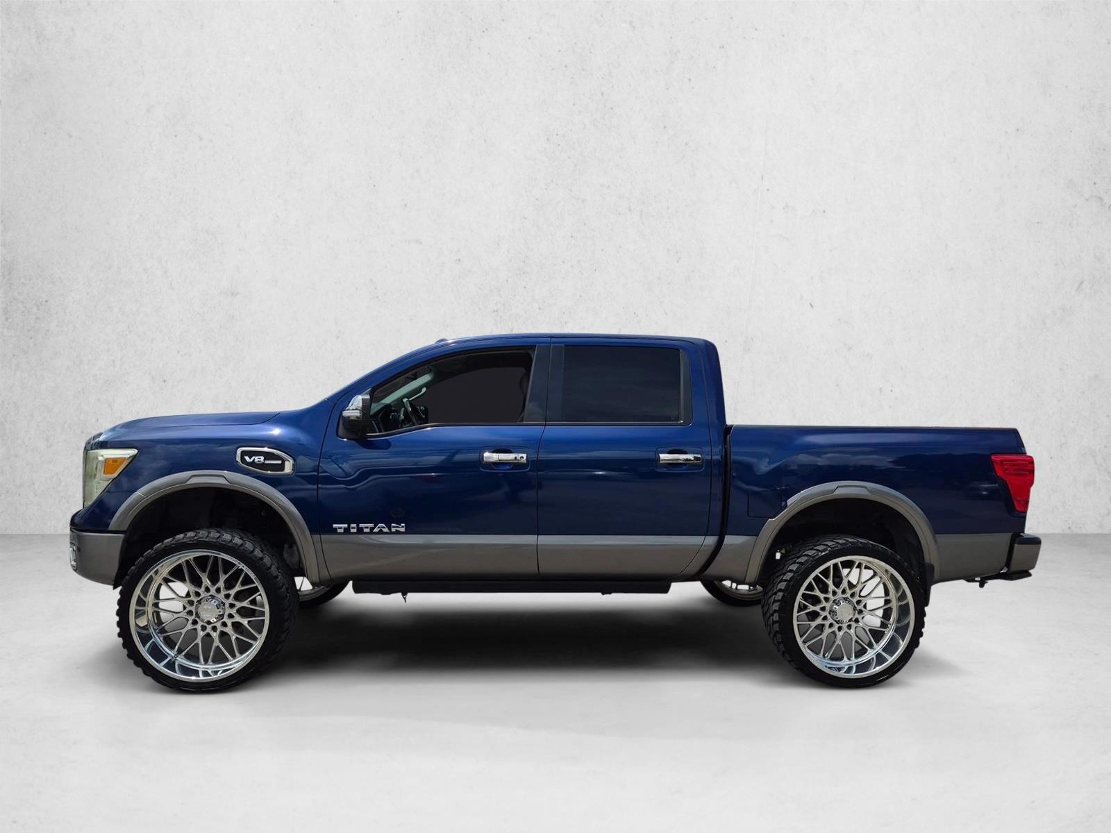 Thumbnail: 2017 Nissan Titan - 2