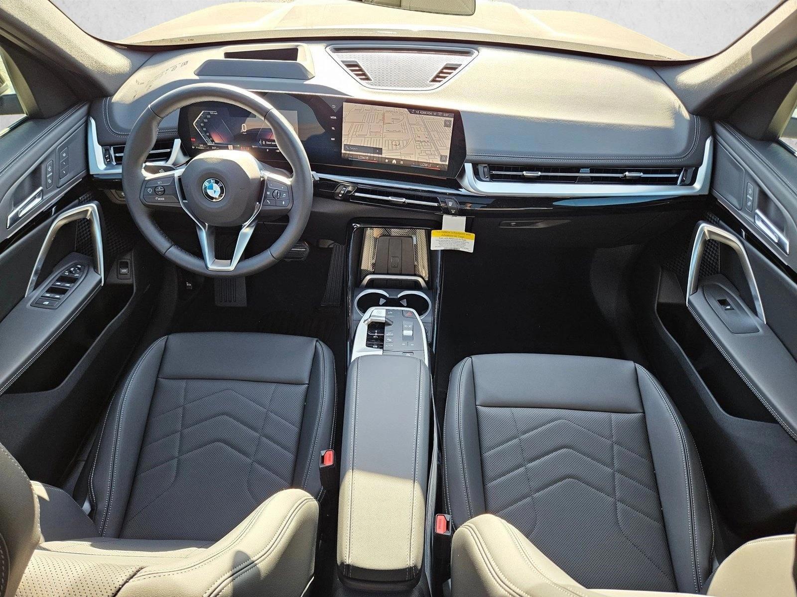 Thumbnail: 2026 BMW X1 - 3