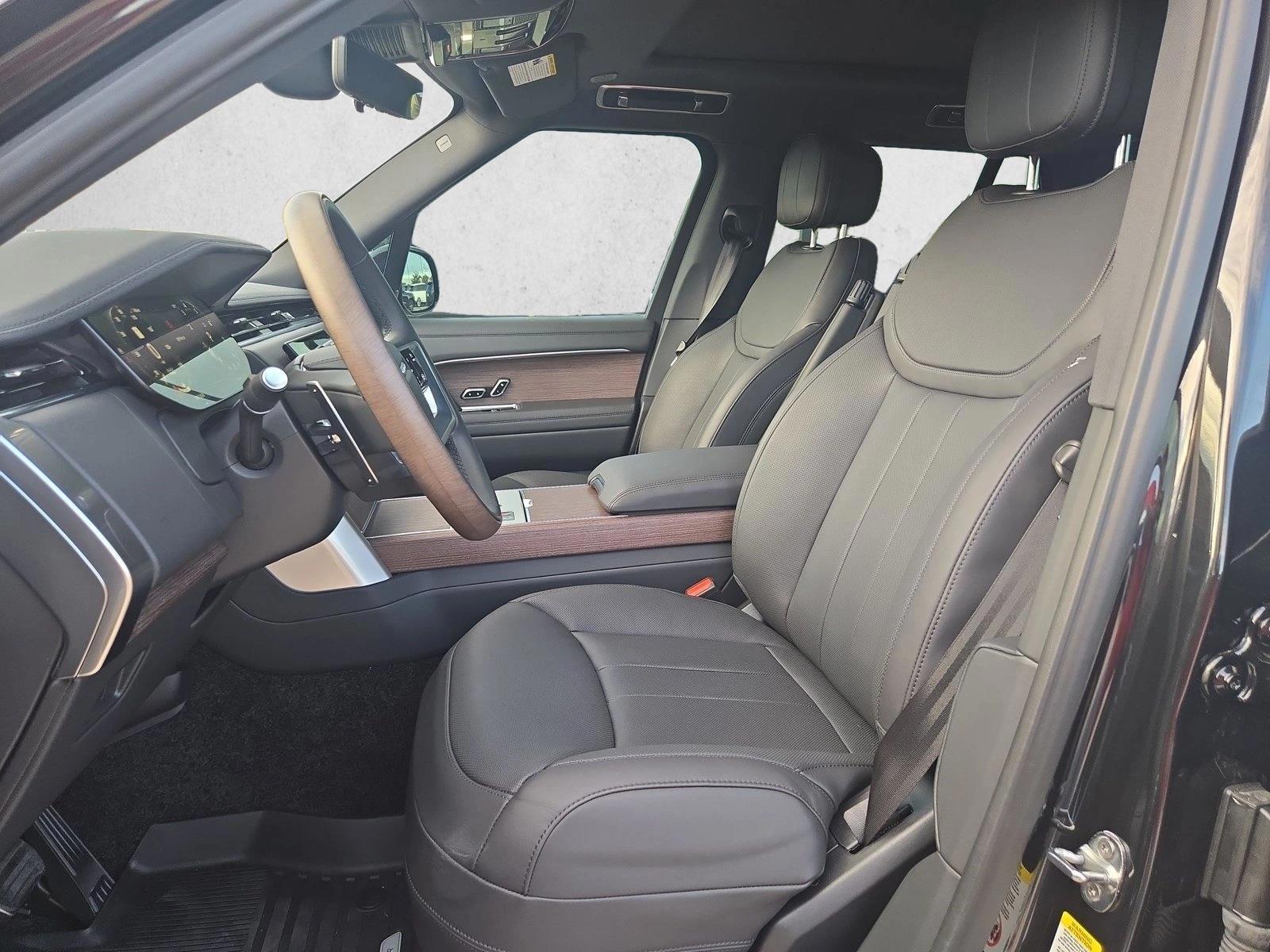 2026 Land Rover Range Rover SE - Photo 16