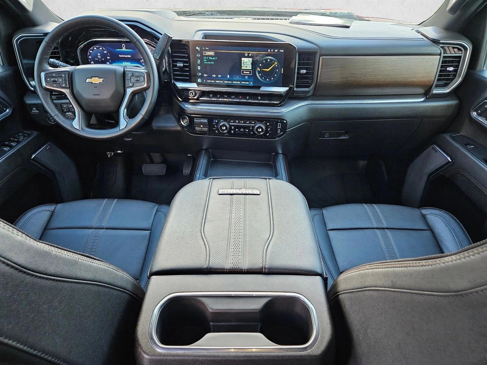 Thumbnail: 2024 Chevrolet Silverado 2500 - 4