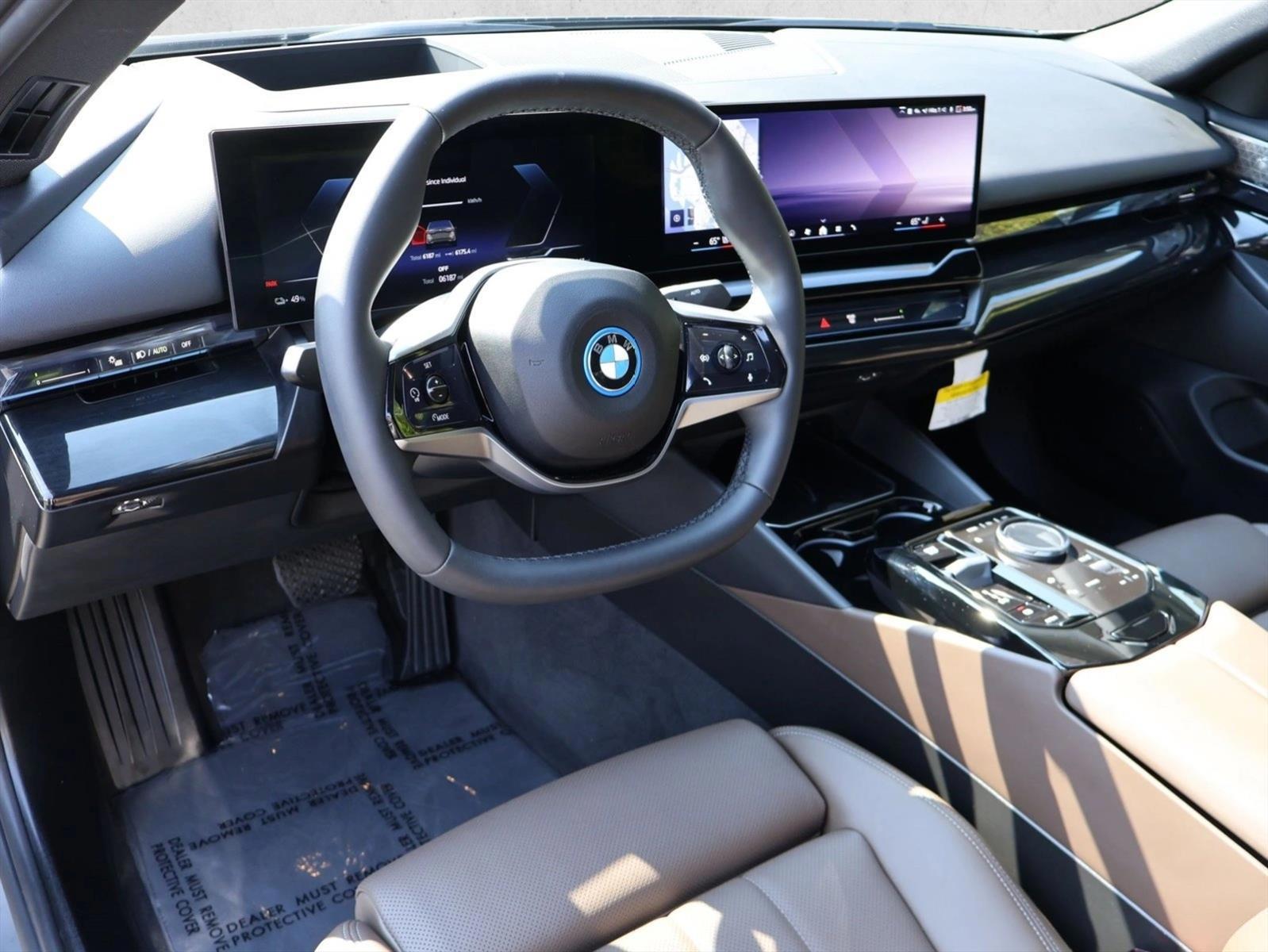 Thumbnail: 2026 BMW i5 - 3