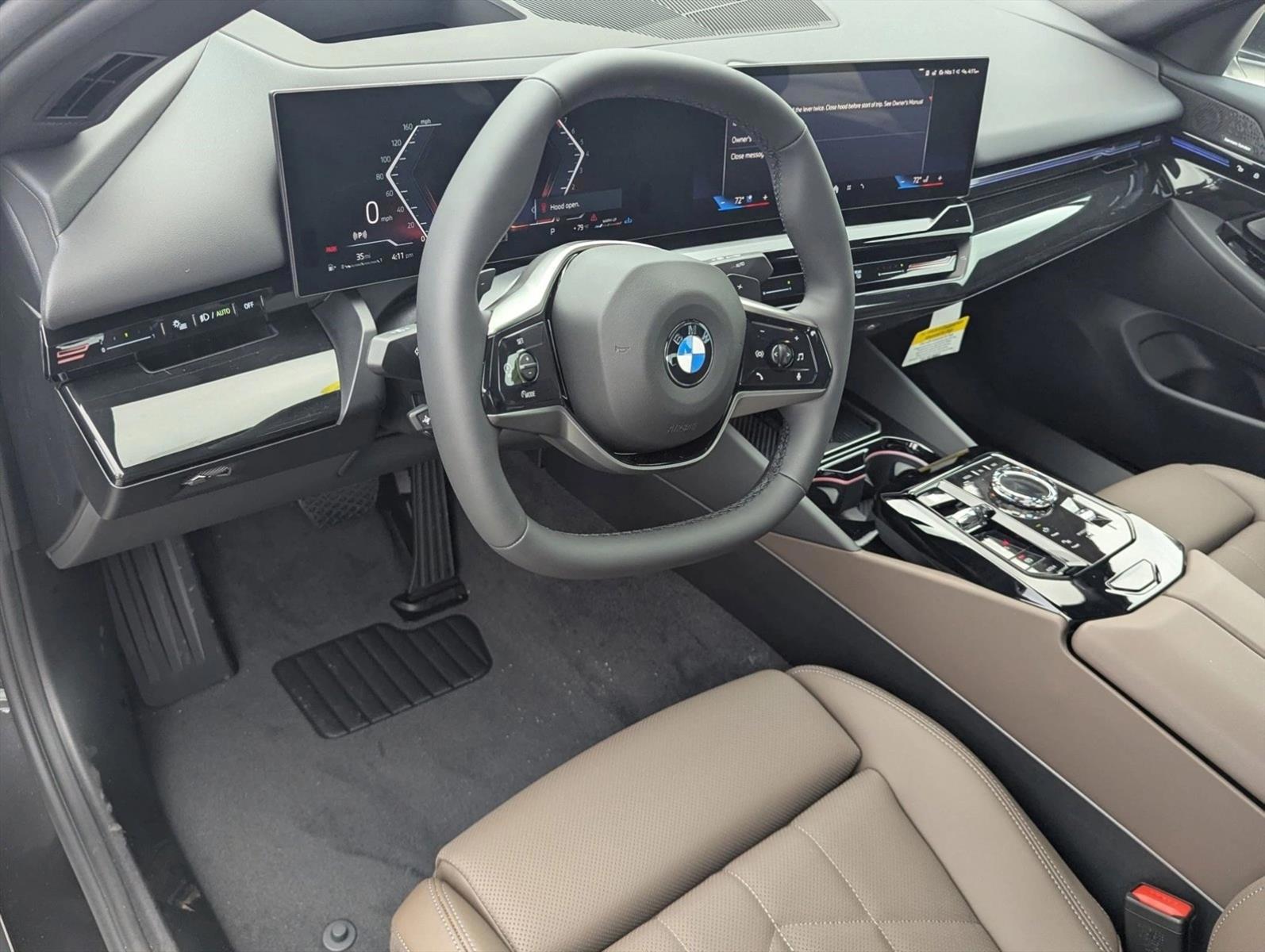 Thumbnail: 2026 BMW 5 Series - 3