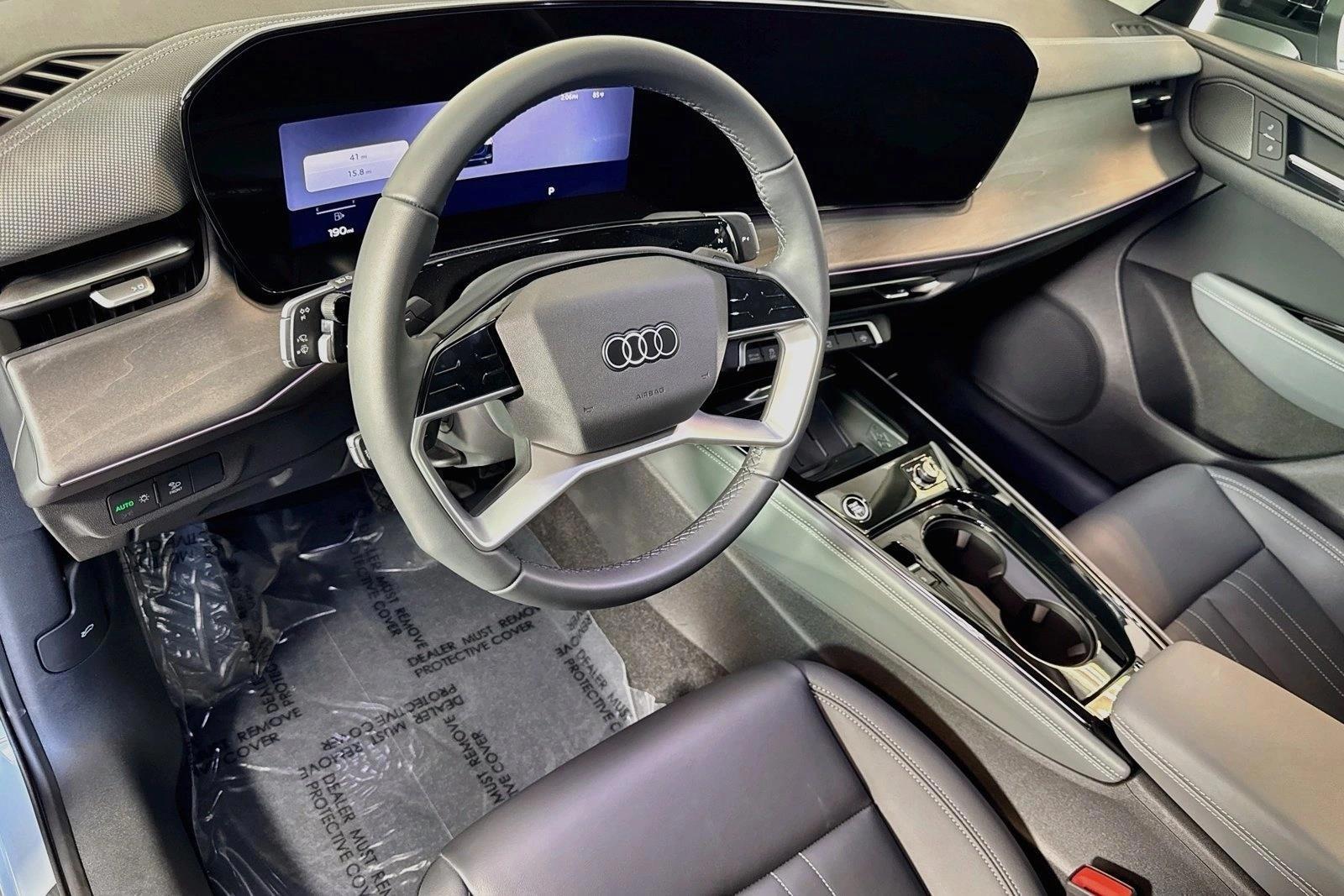 Thumbnail: 2026 Audi Q3 - 3