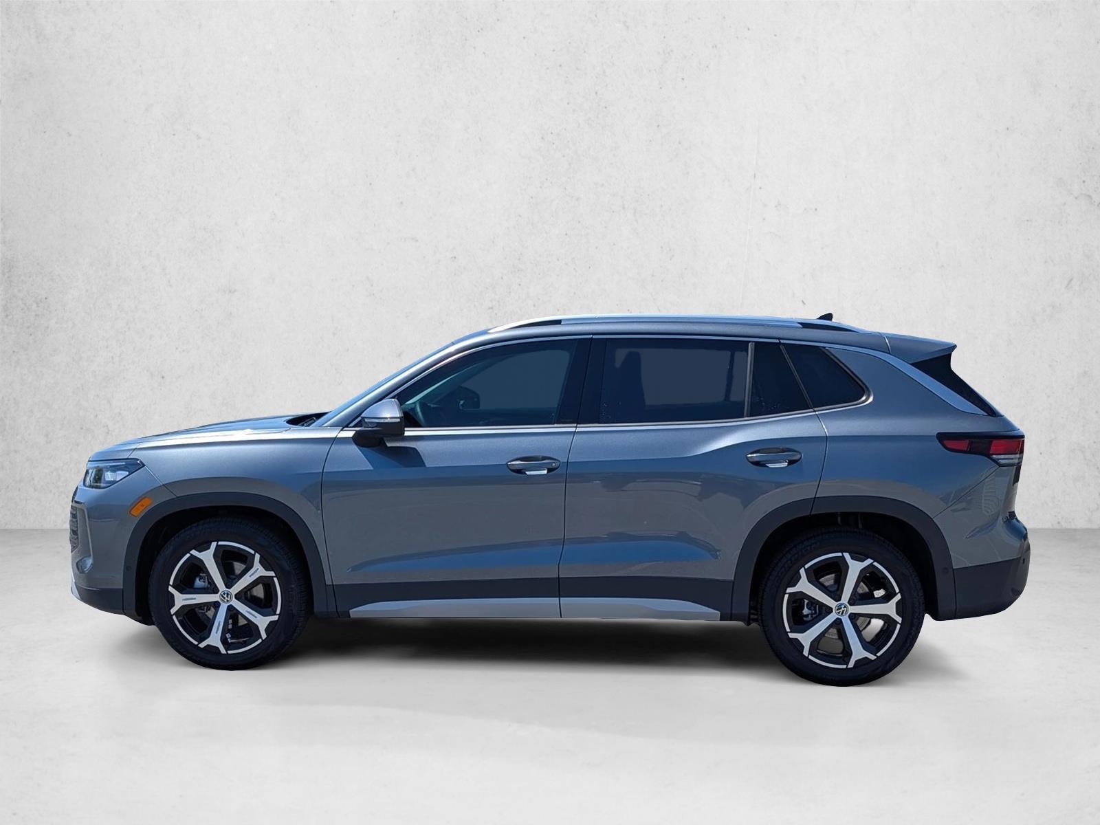 Thumbnail: 2026 Volkswagen Tiguan - 2