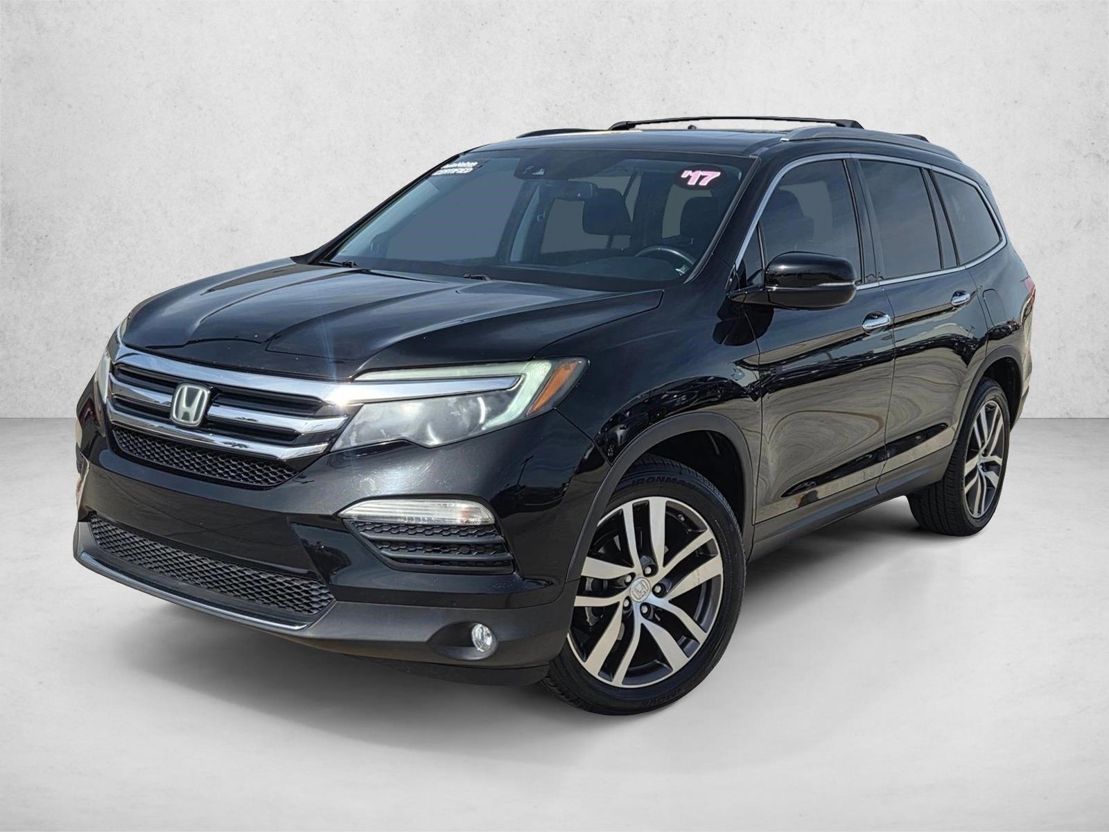 Thumbnail: 2017 Honda Pilot - 1