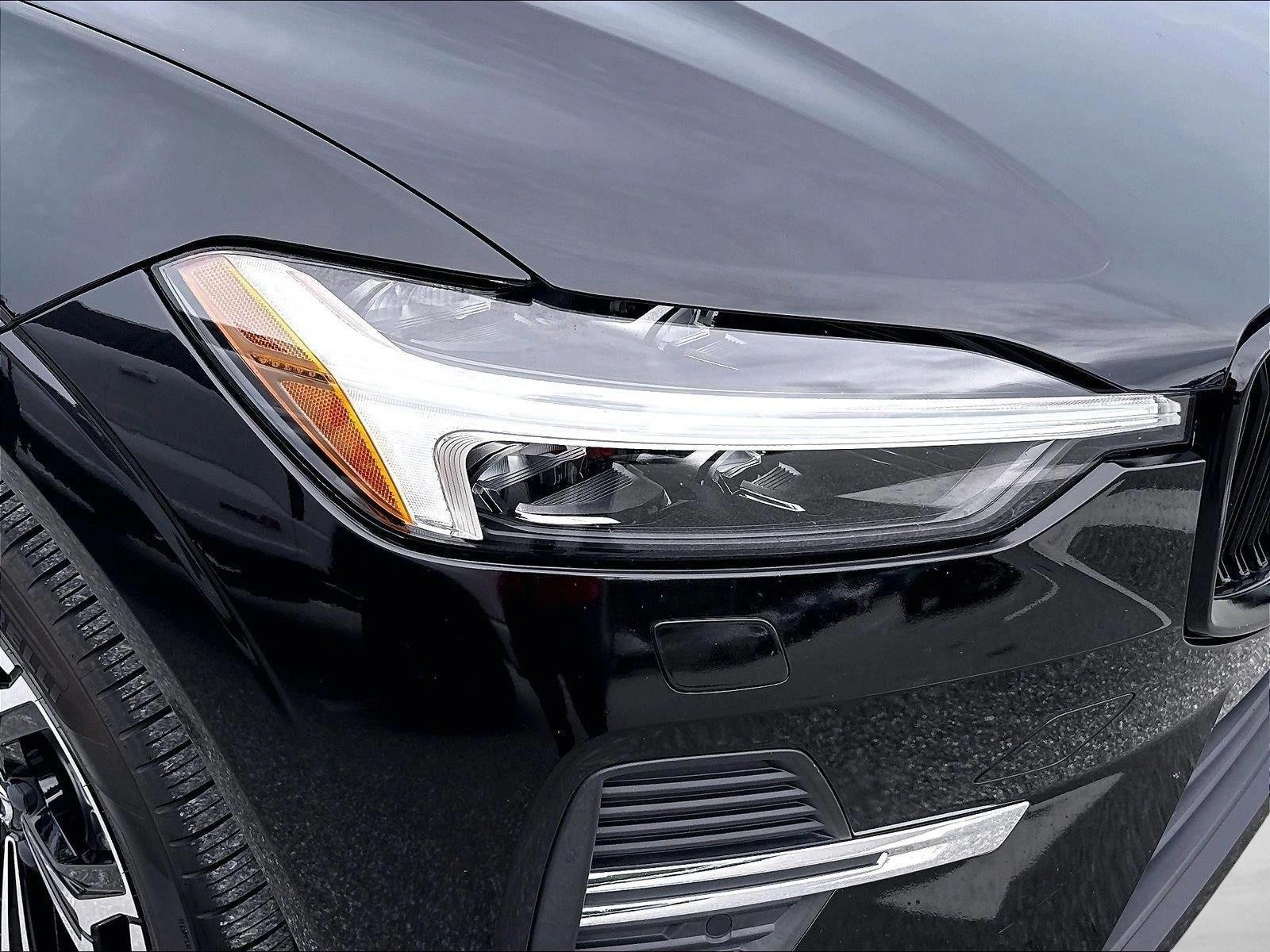 2022 Volvo XC60 Momentum - Photo 29