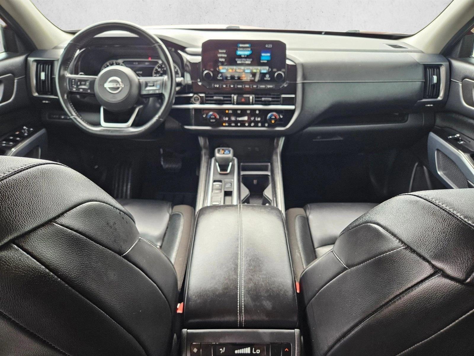 Thumbnail: 2022 Nissan Pathfinder - 3