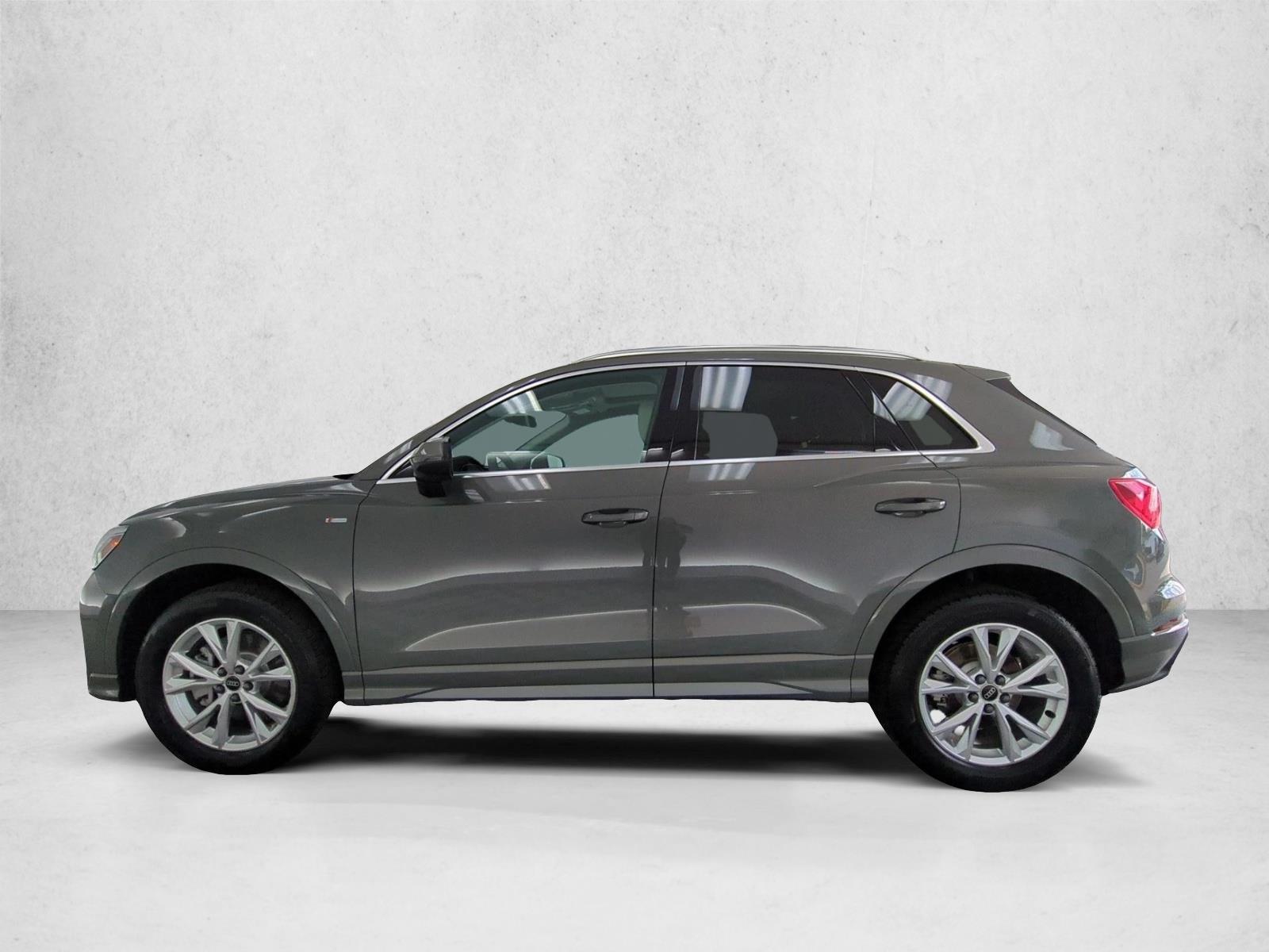 Thumbnail: 2024 Audi Q3 - 2