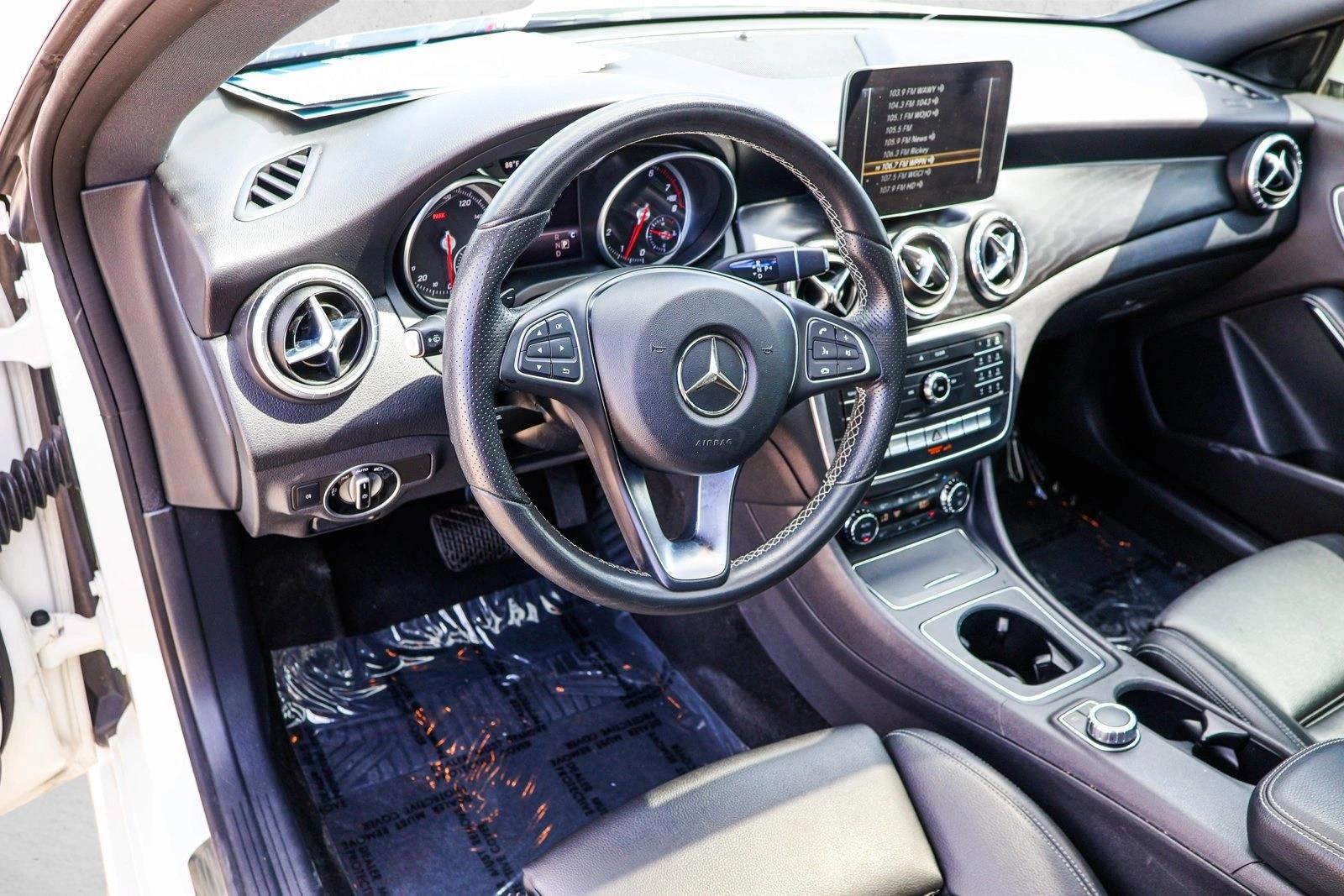Thumbnail: 2018 Mercedes-Benz CLA - 3