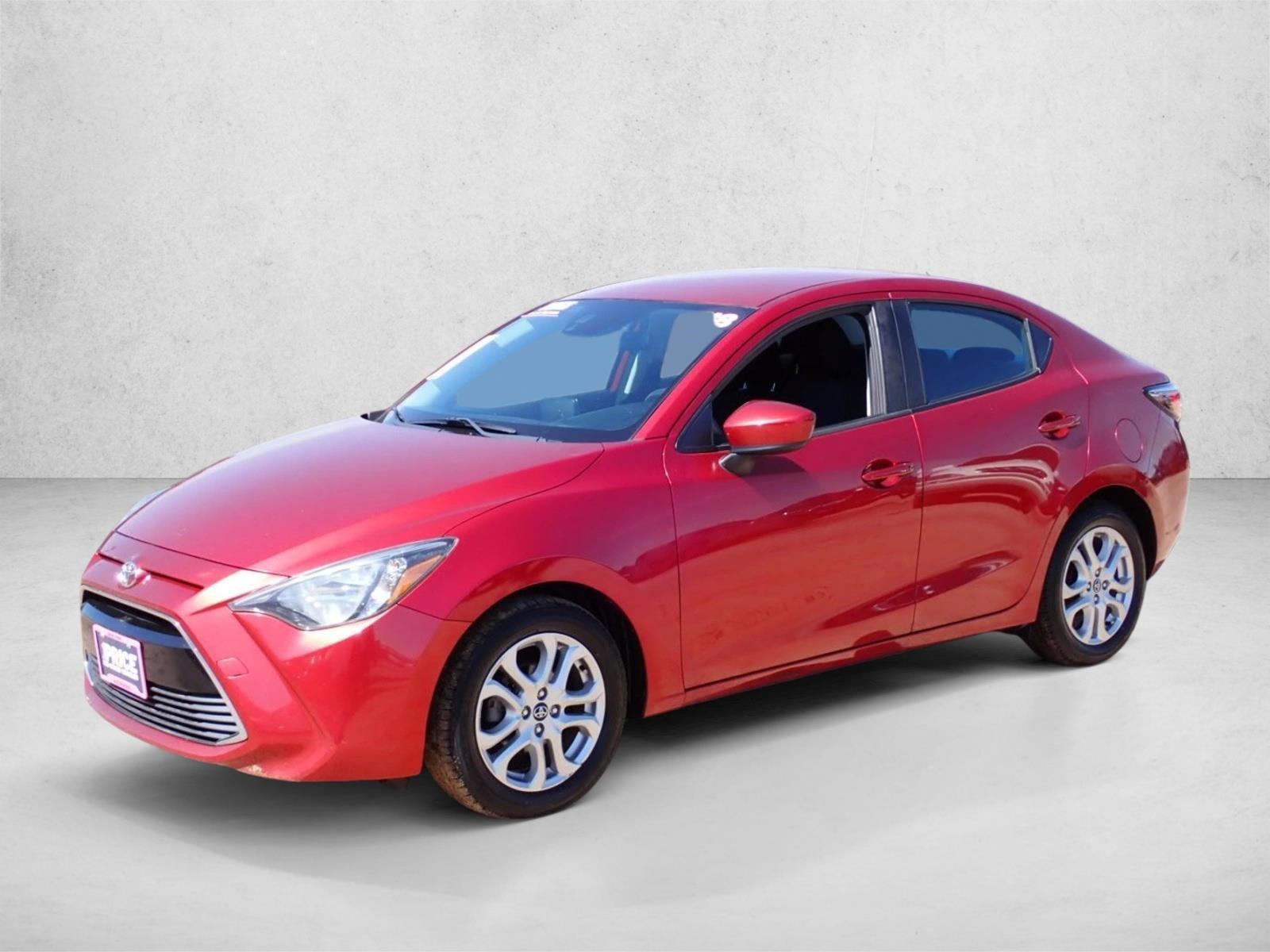 Thumbnail: 2018 Toyota Yaris iA - 1