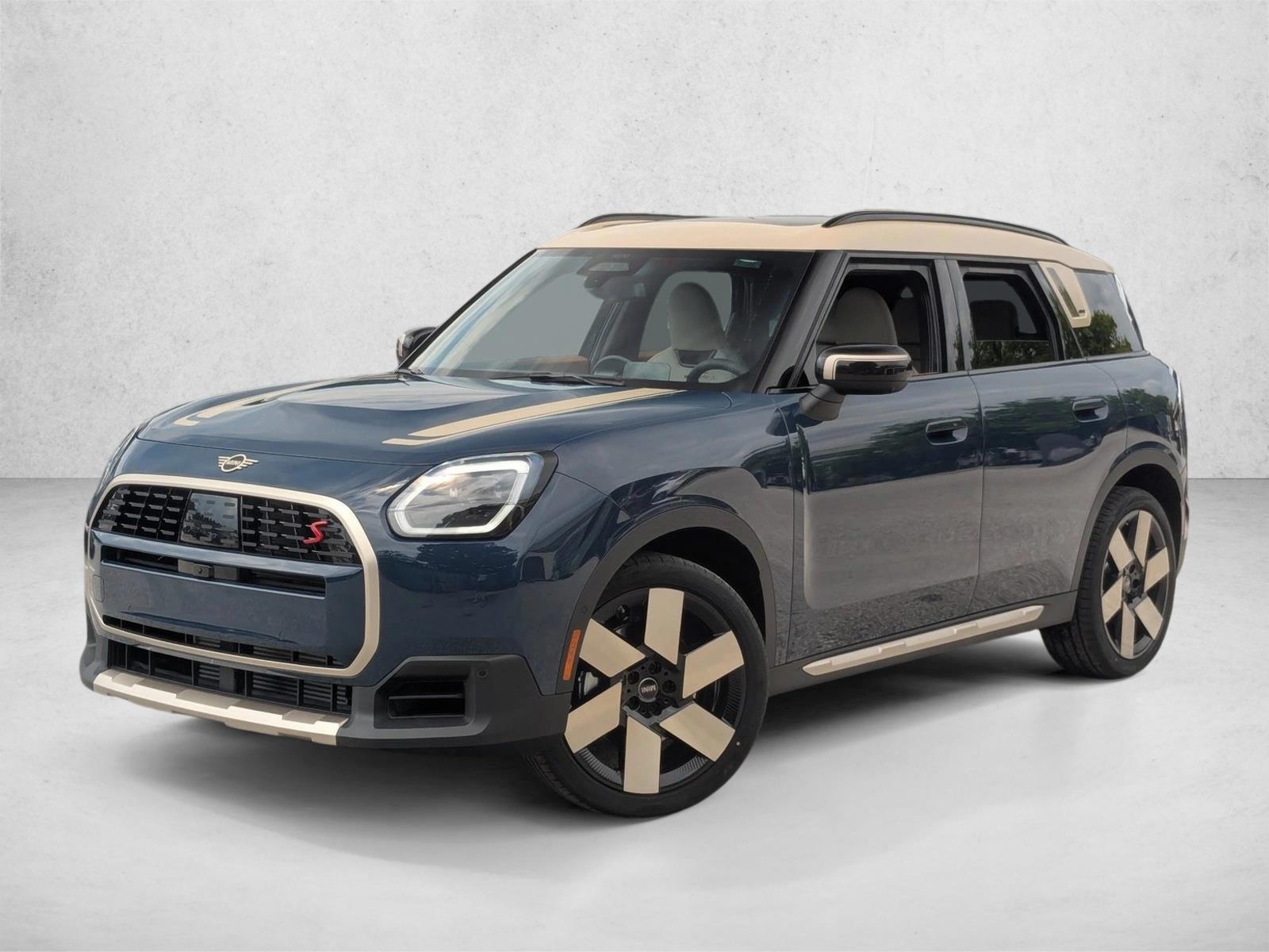 Thumbnail: 2027 MINI Cooper Countryman - 1