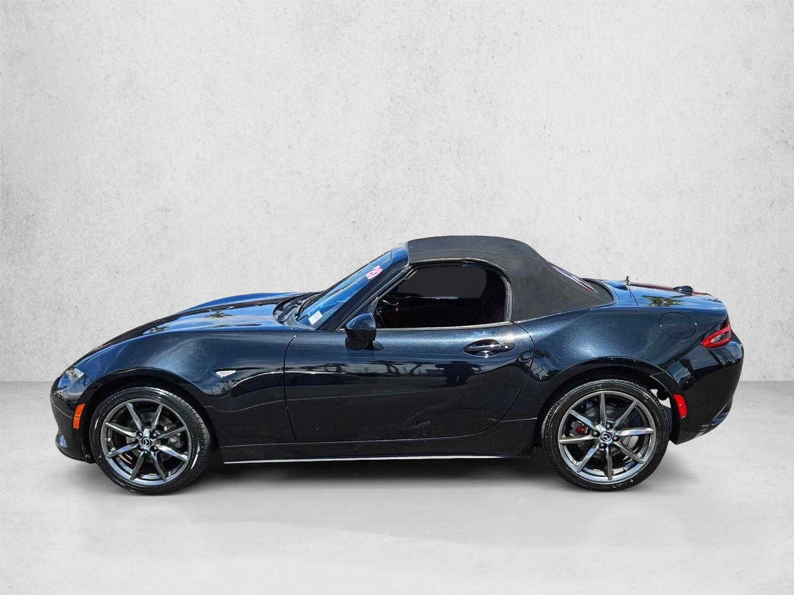 Thumbnail: 2020 Mazda MX-5 Miata - 2