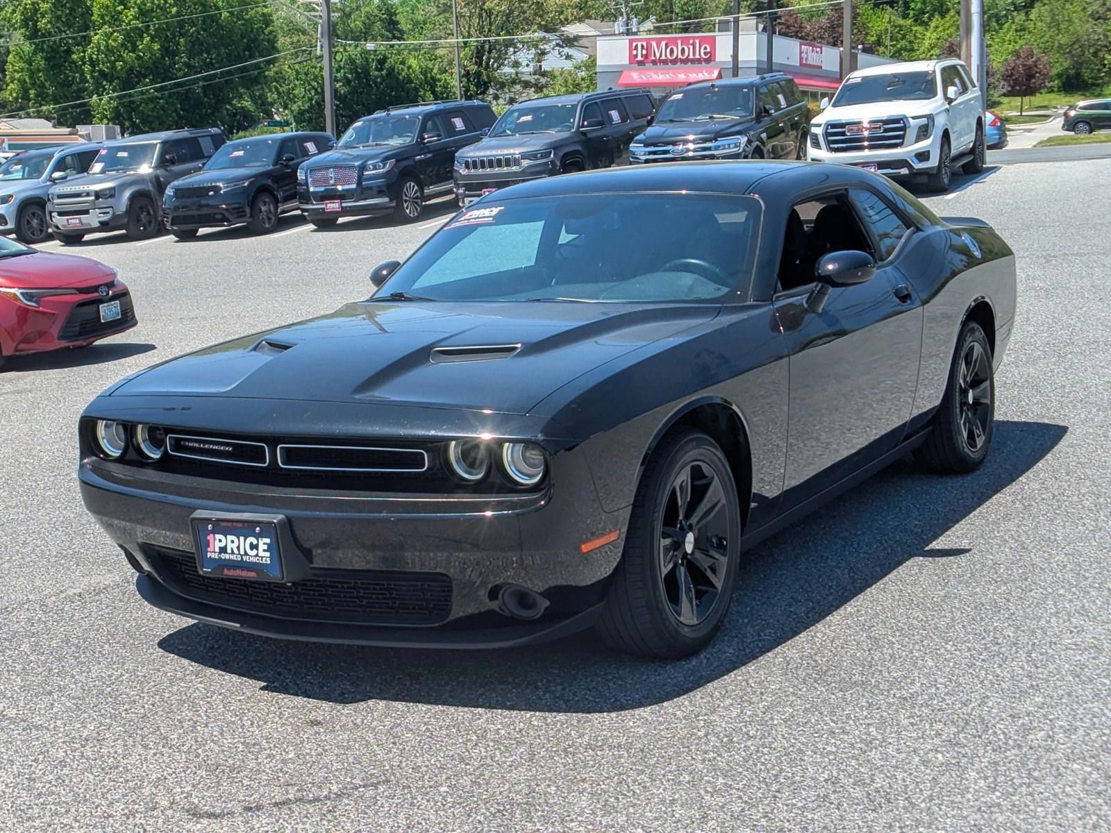2023 Dodge Challenger SXT