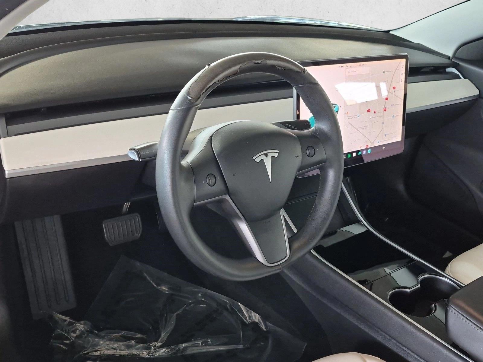 Thumbnail: 2019 Tesla Model 3 - 3