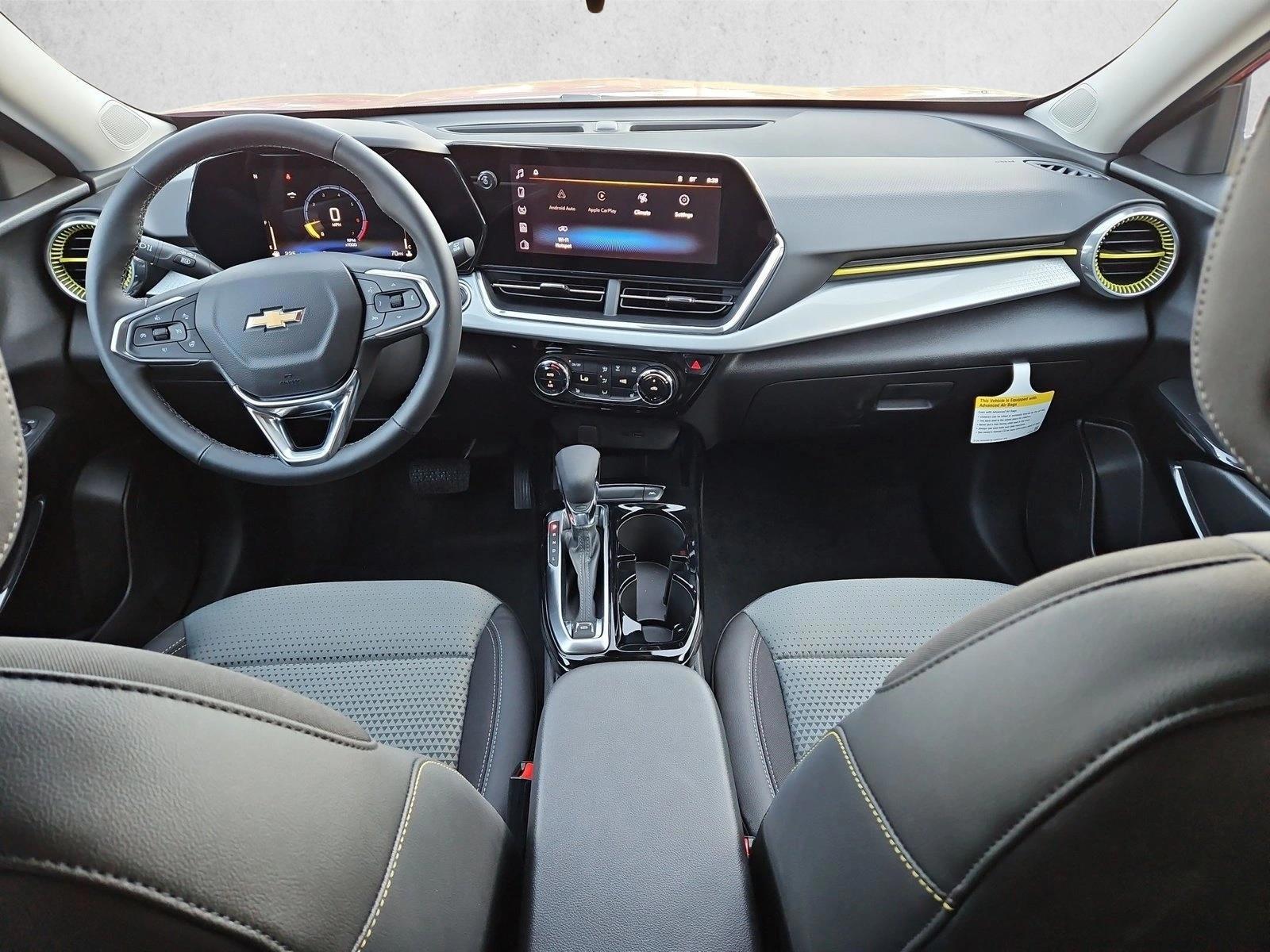 Thumbnail: 2026 Chevrolet Trax - 3
