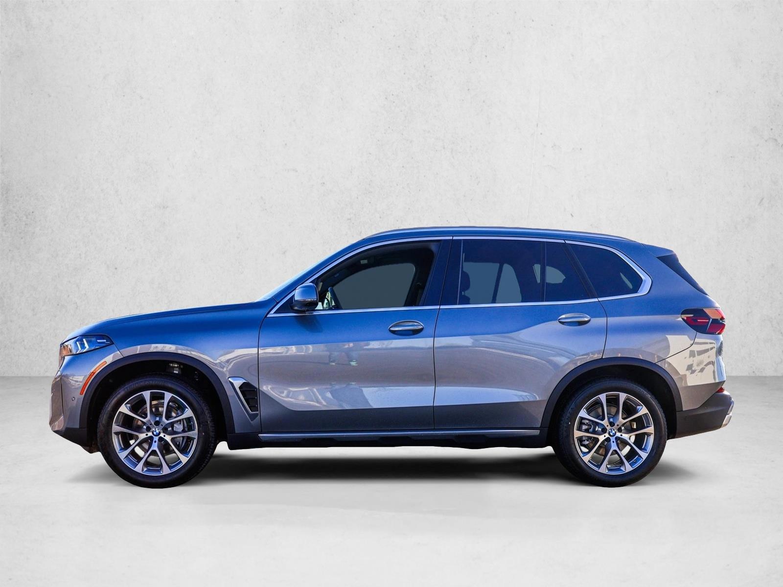 Thumbnail: 2026 BMW X5 - 2